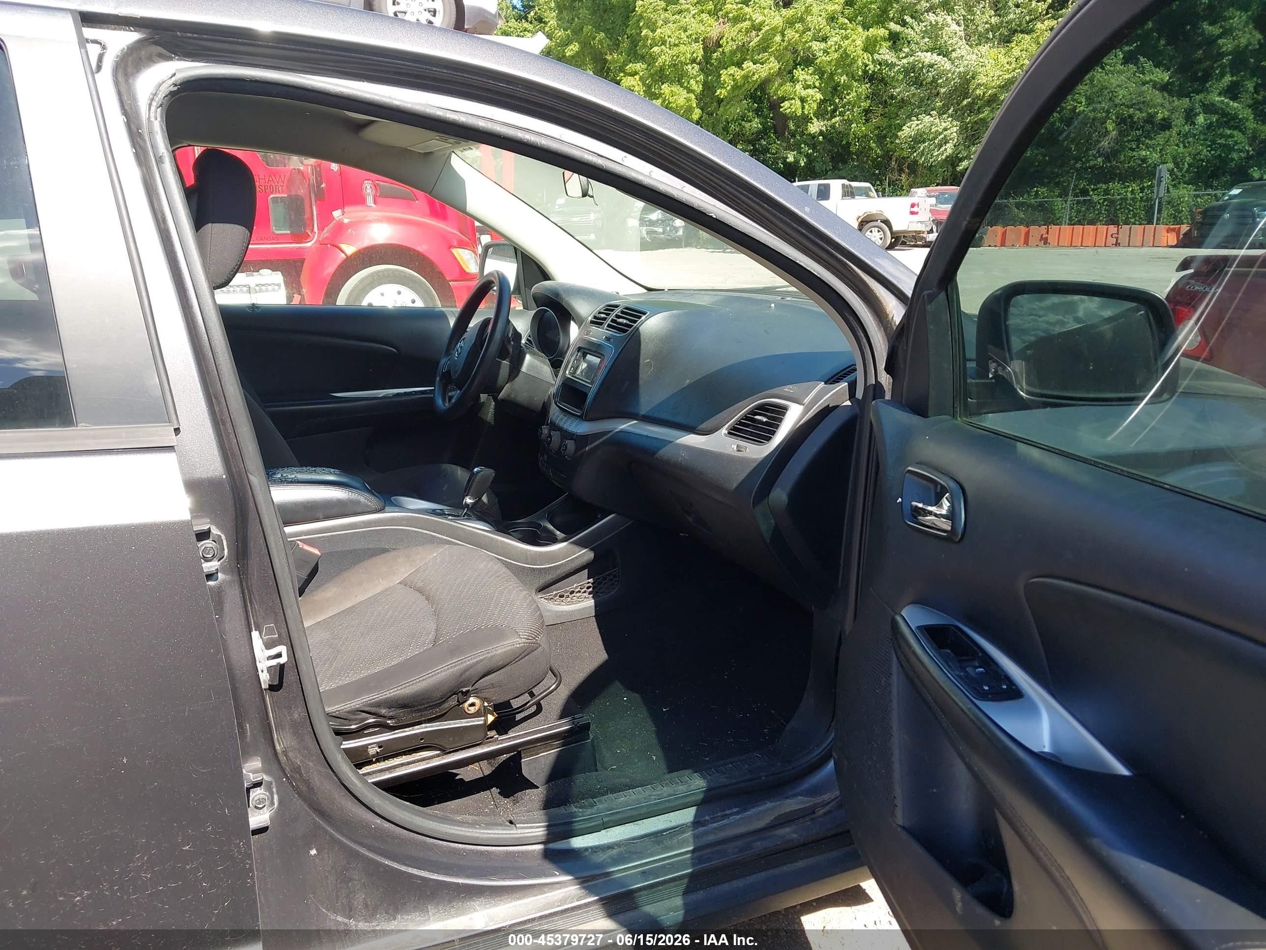 2015 Dodge Journey Sxt Gray vin: 3C4PDCBBXFT532483