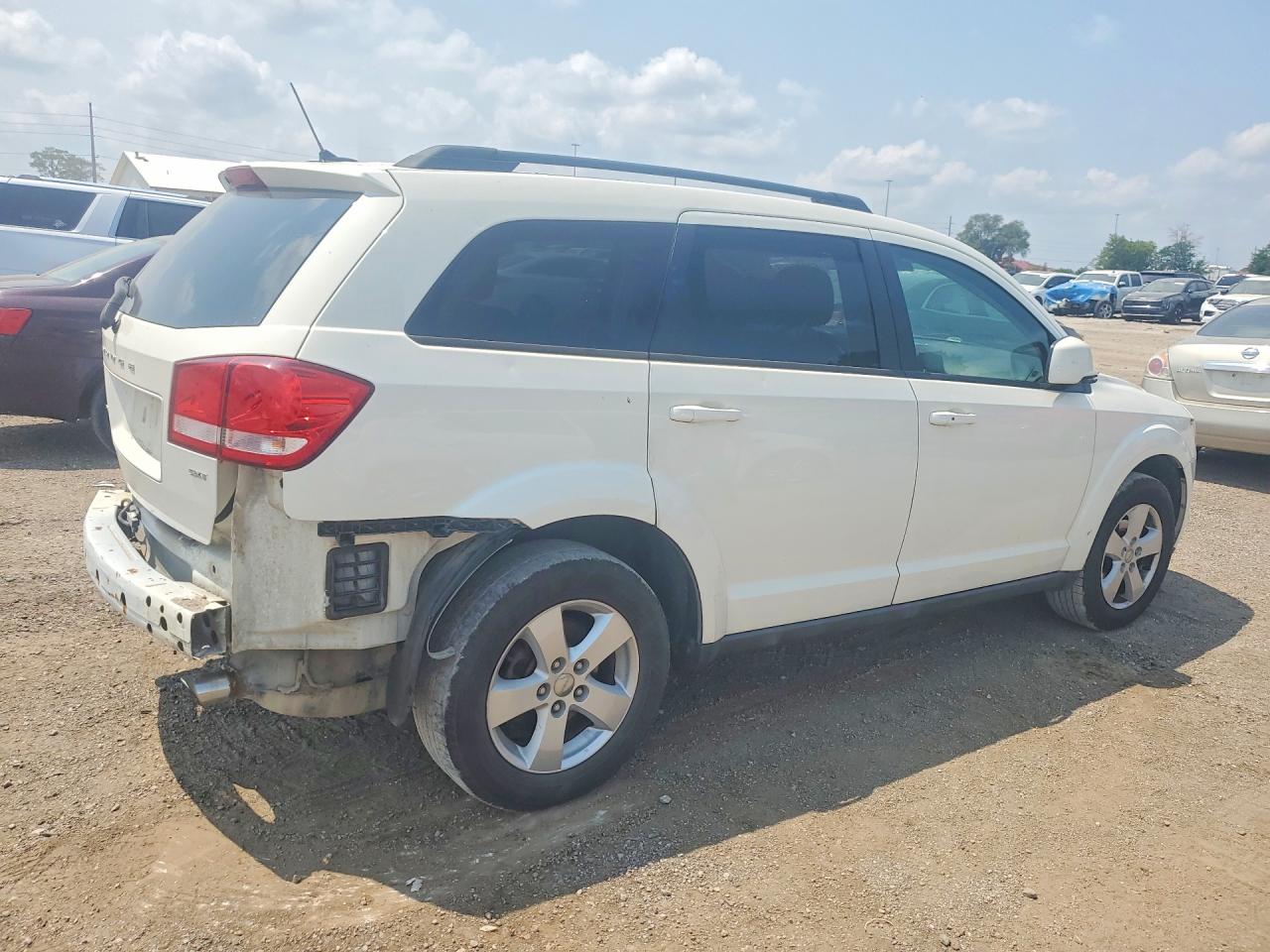 2012 Dodge Journey Sxt White vin: 3C4PDCBG0CT223841