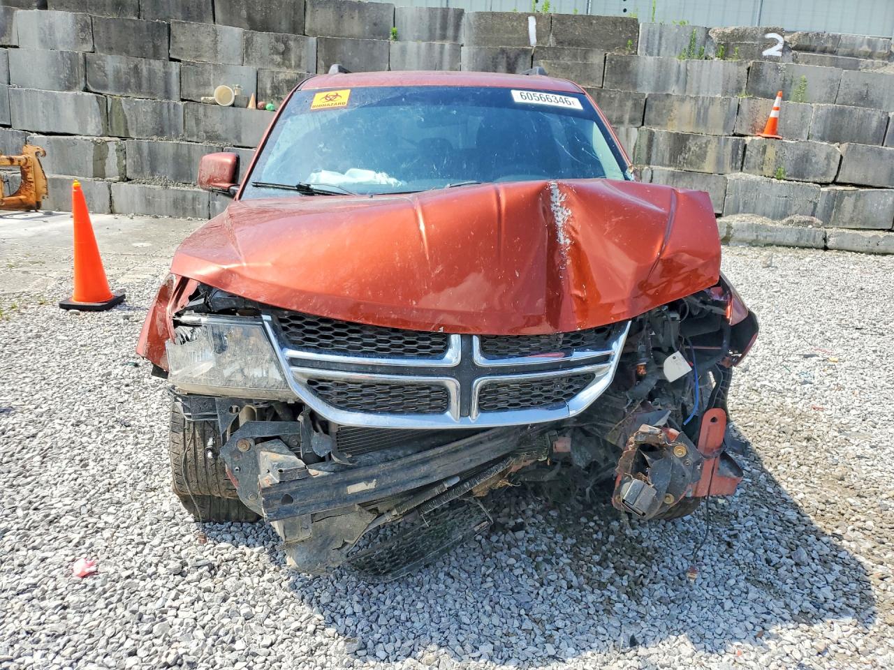 2012 Dodge Journey Sxt Orange vin: 3C4PDCBG0CT272909