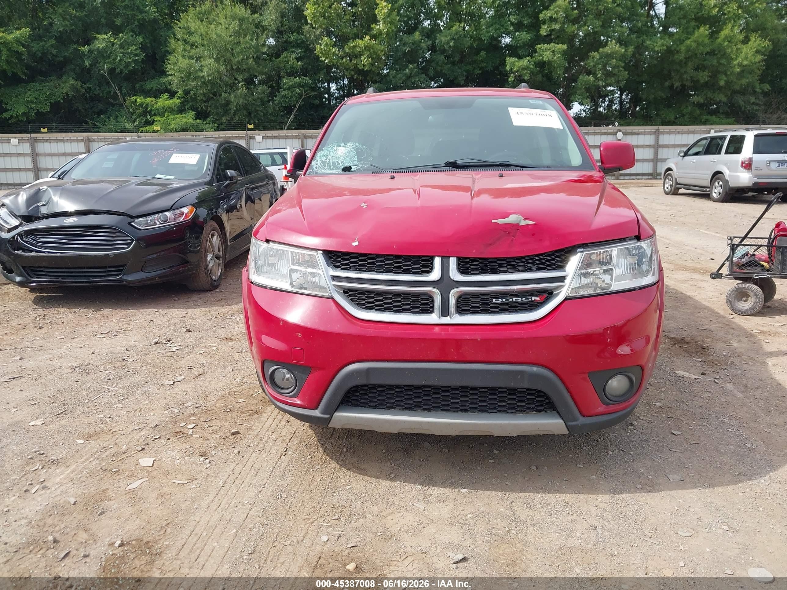 2013 Dodge Journey Sxt Красный vin: 3C4PDCBG0DT640720