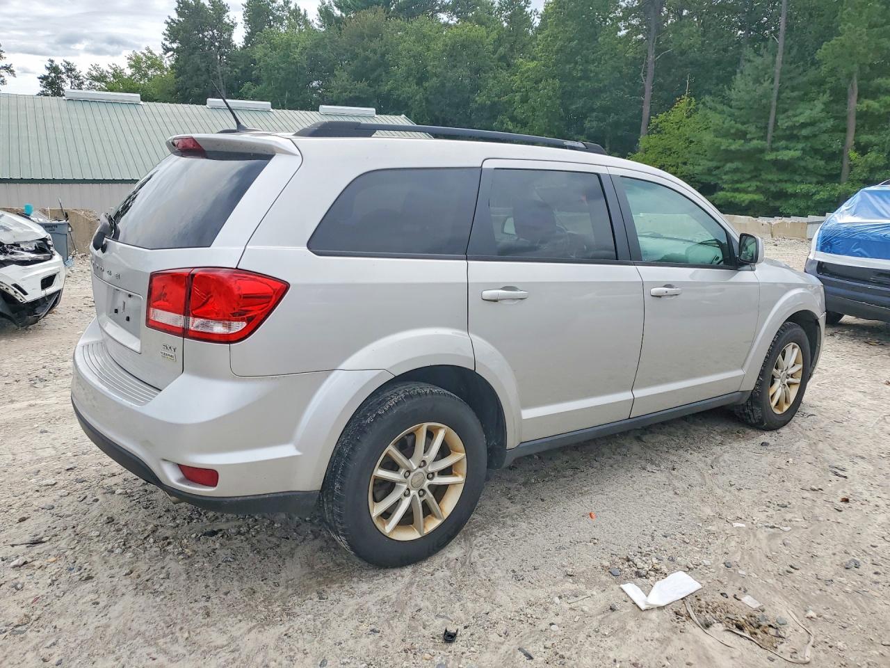 2013 Dodge Journey Silver vin: 3C4PDCBG0DT649885