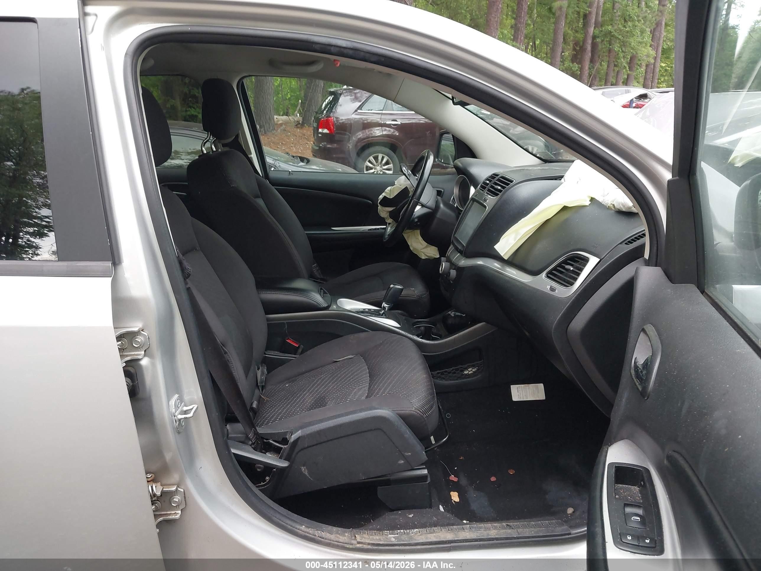 2014 Dodge Journey Sxt Silver vin: 3C4PDCBG0ET141028