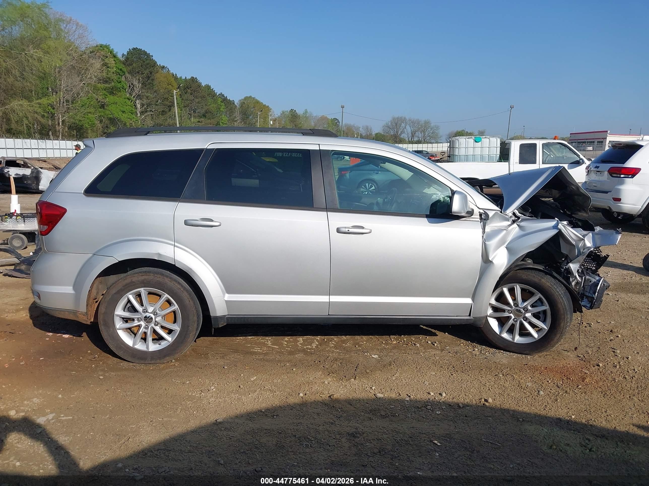 2014 Dodge Journey Sxt Silver vin: 3C4PDCBG0ET158394