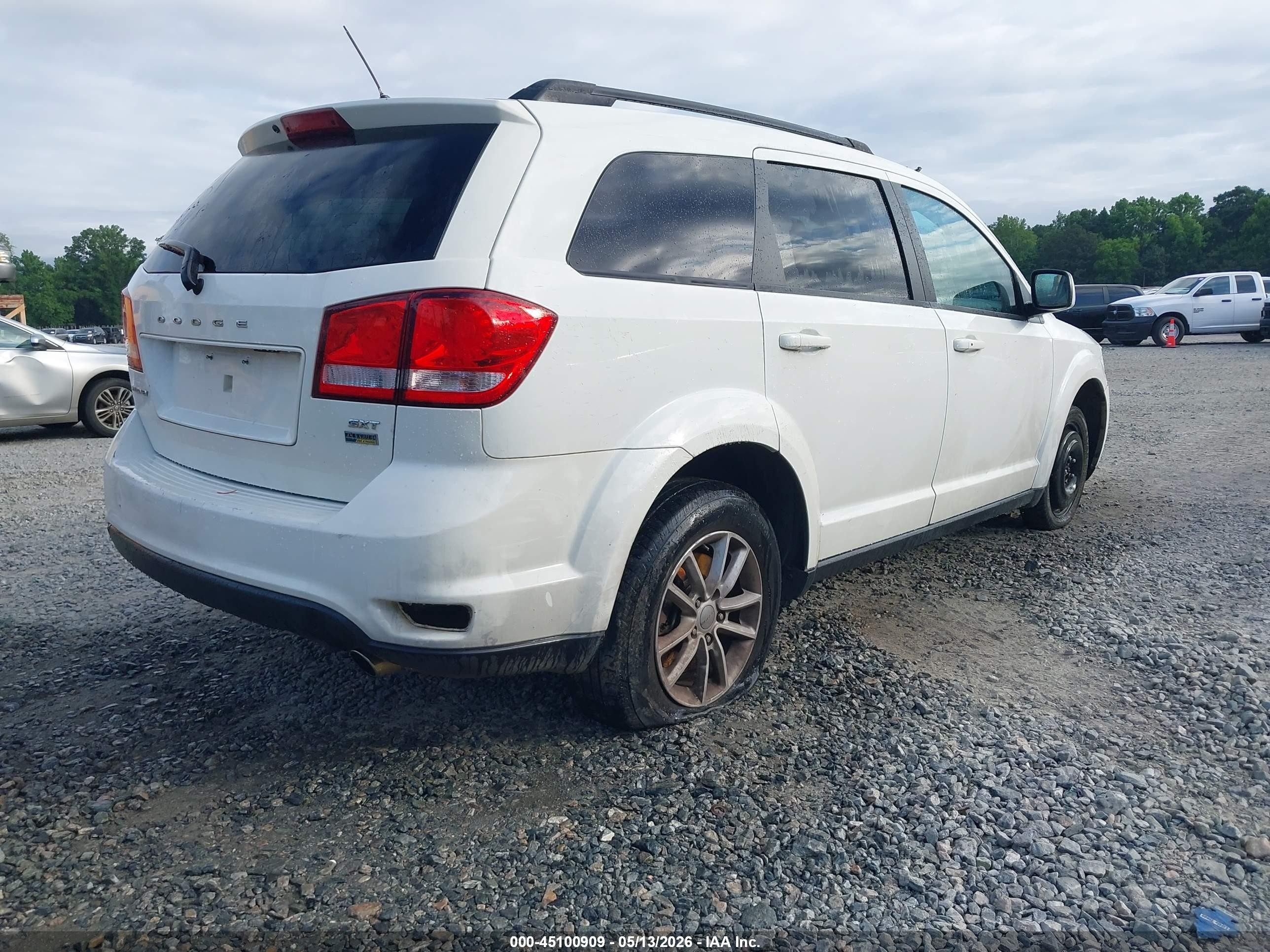 2014 Dodge Journey Sxt White vin: 3C4PDCBG0ET297019