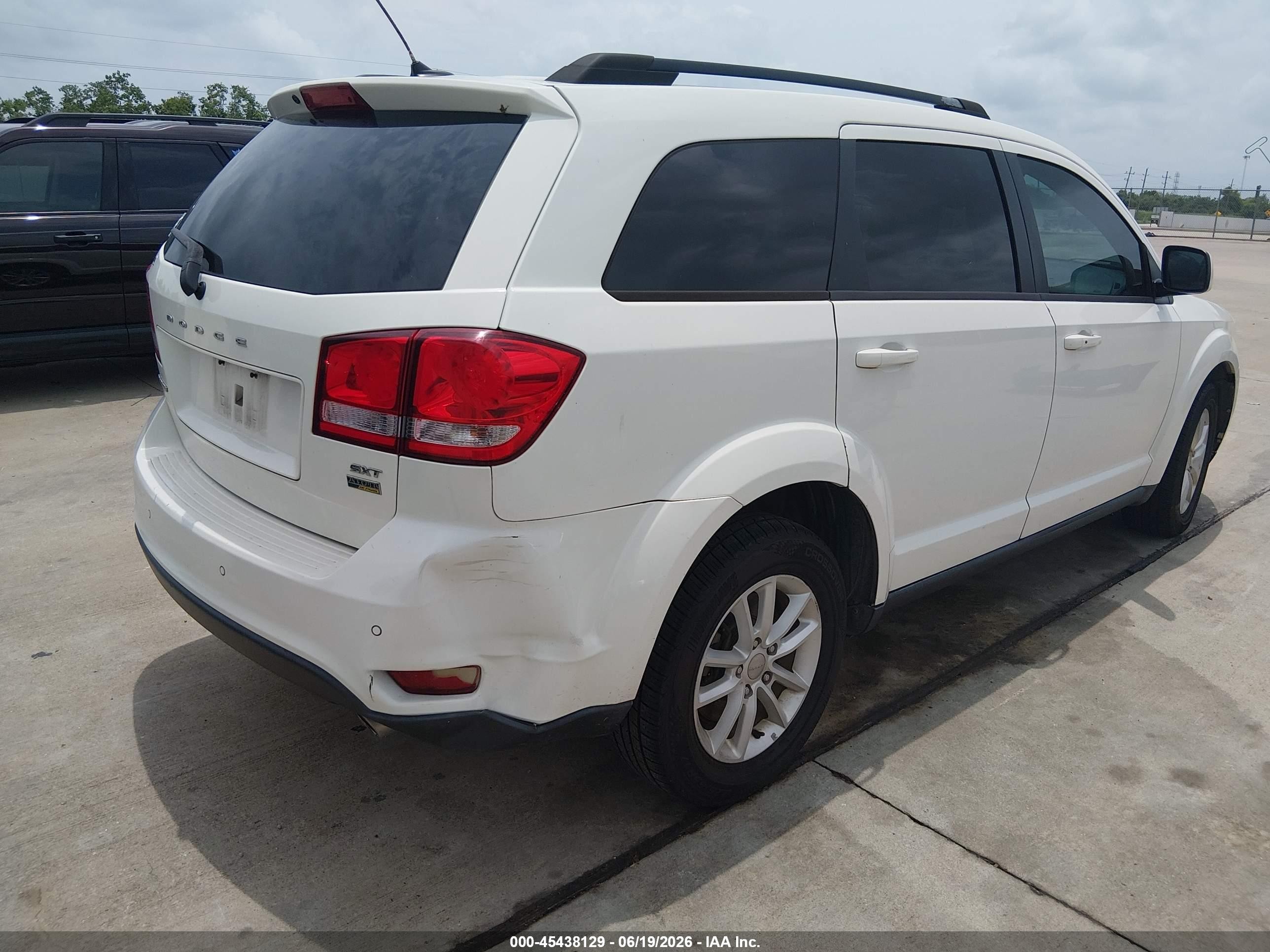 2015 Dodge Journey Sxt White vin: 3C4PDCBG0FT610975