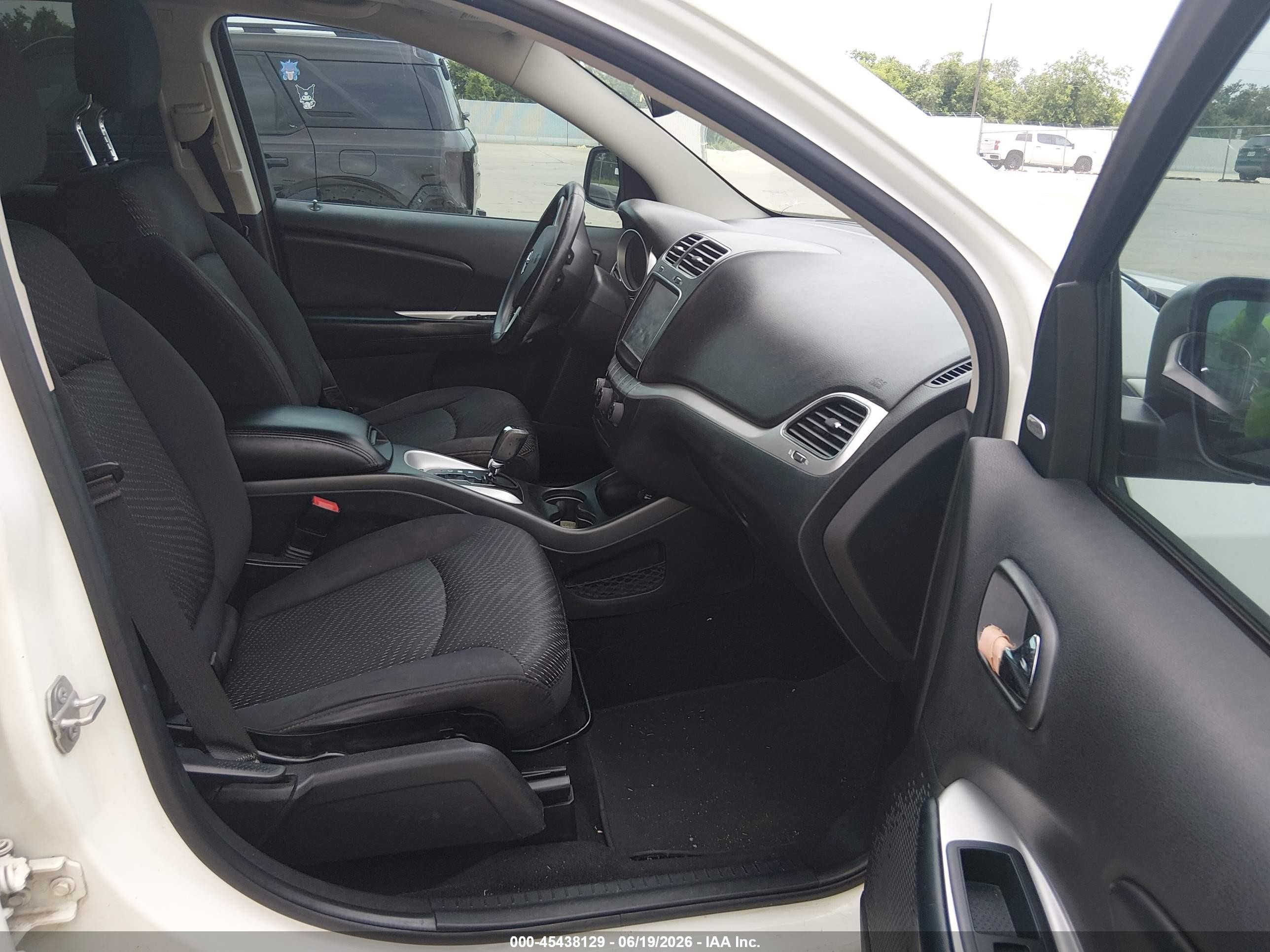 2015 Dodge Journey Sxt White vin: 3C4PDCBG0FT610975