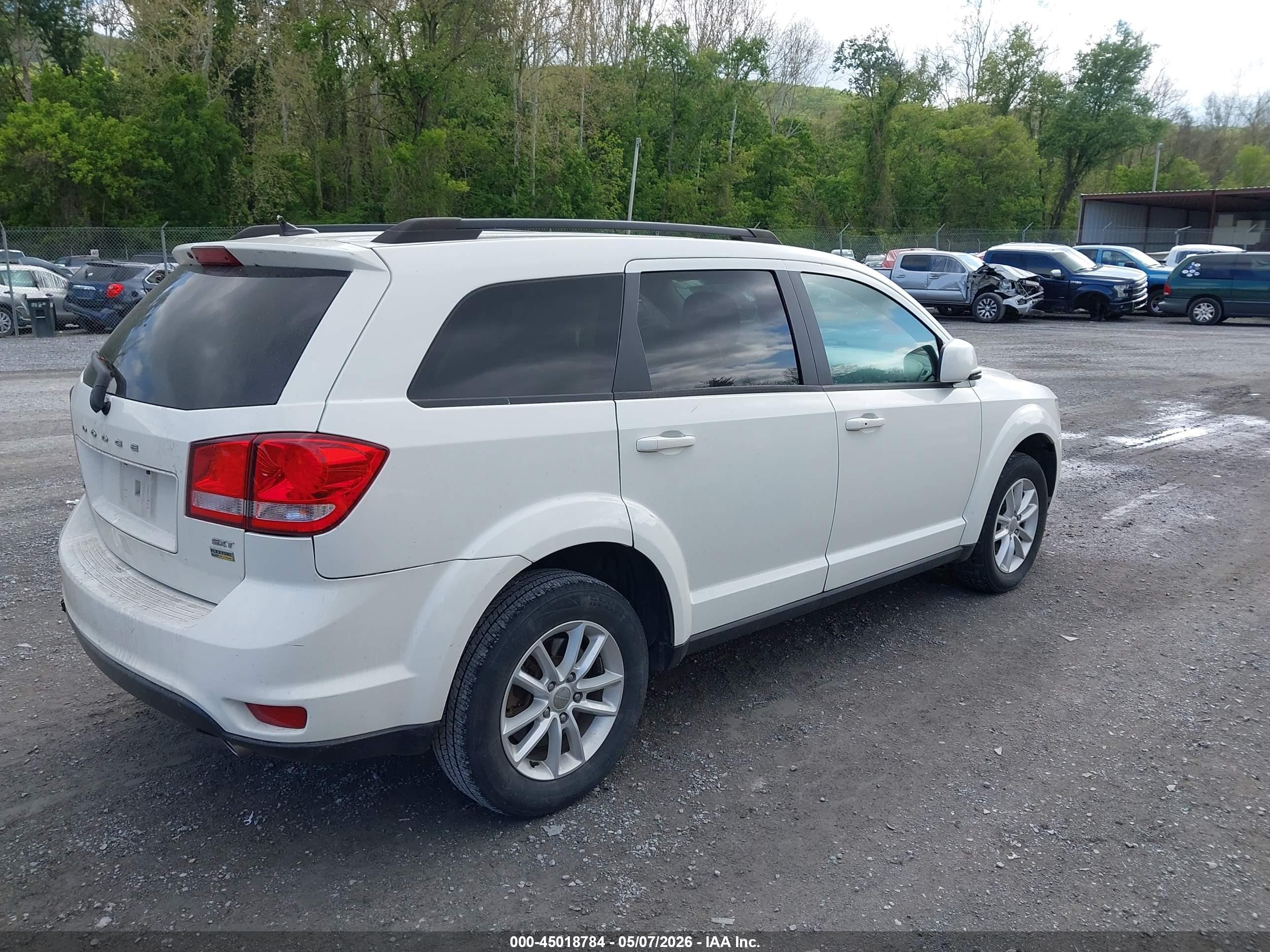 2015 Dodge Journey Sxt White vin: 3C4PDCBG0FT742845