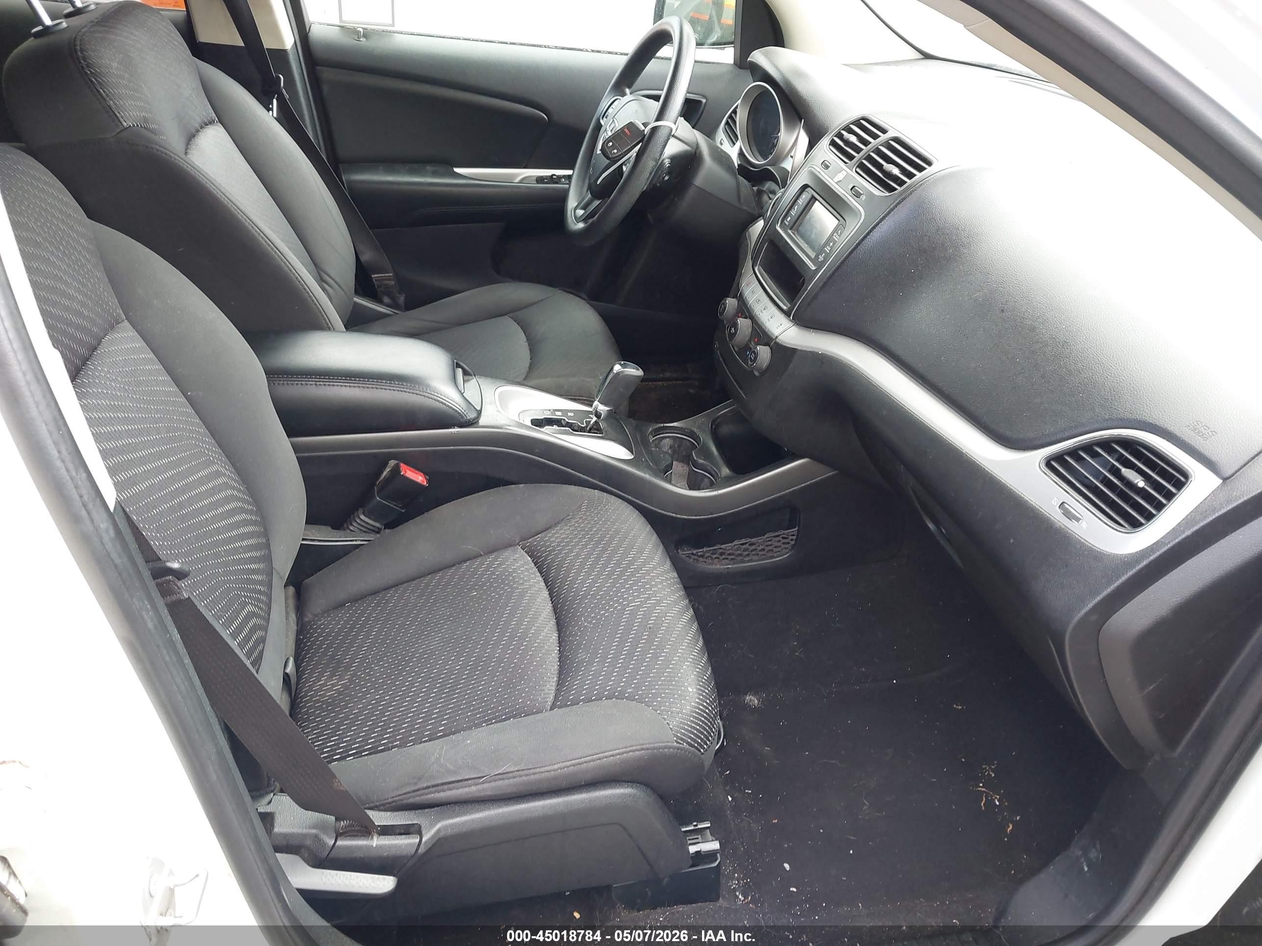 2015 Dodge Journey Sxt White vin: 3C4PDCBG0FT742845