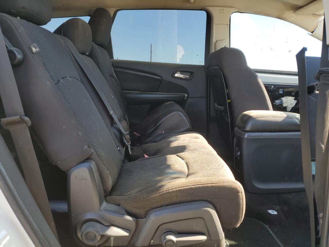 2012 Dodge Journey Sxt White vin: 3C4PDCBG1CT324189