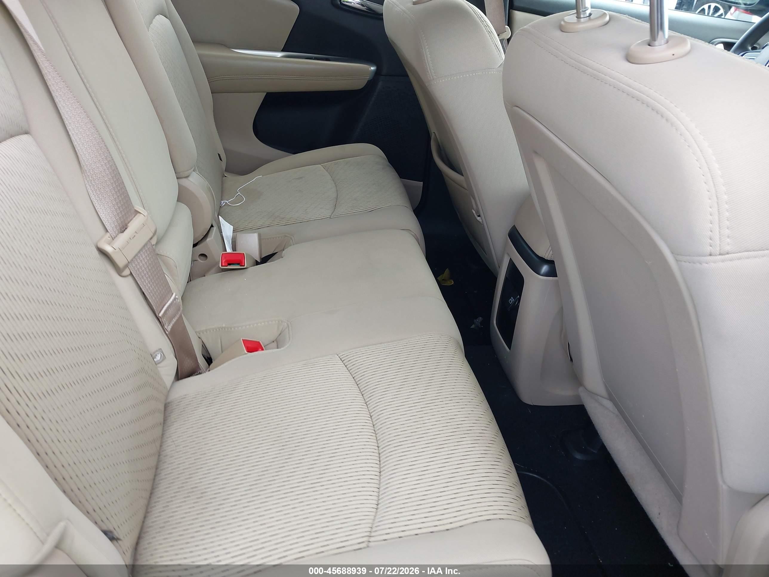 2012 Dodge Journey Sxt Серебряный vin: 3C4PDCBG1CT387423