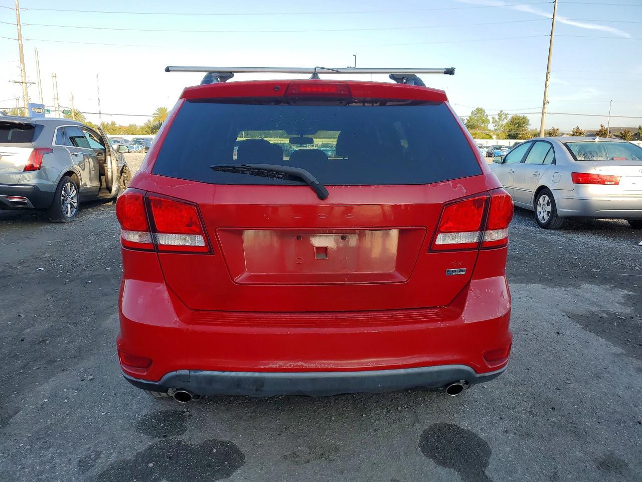 2013 Dodge Journey Sxt Red vin: 3C4PDCBG1DT661267