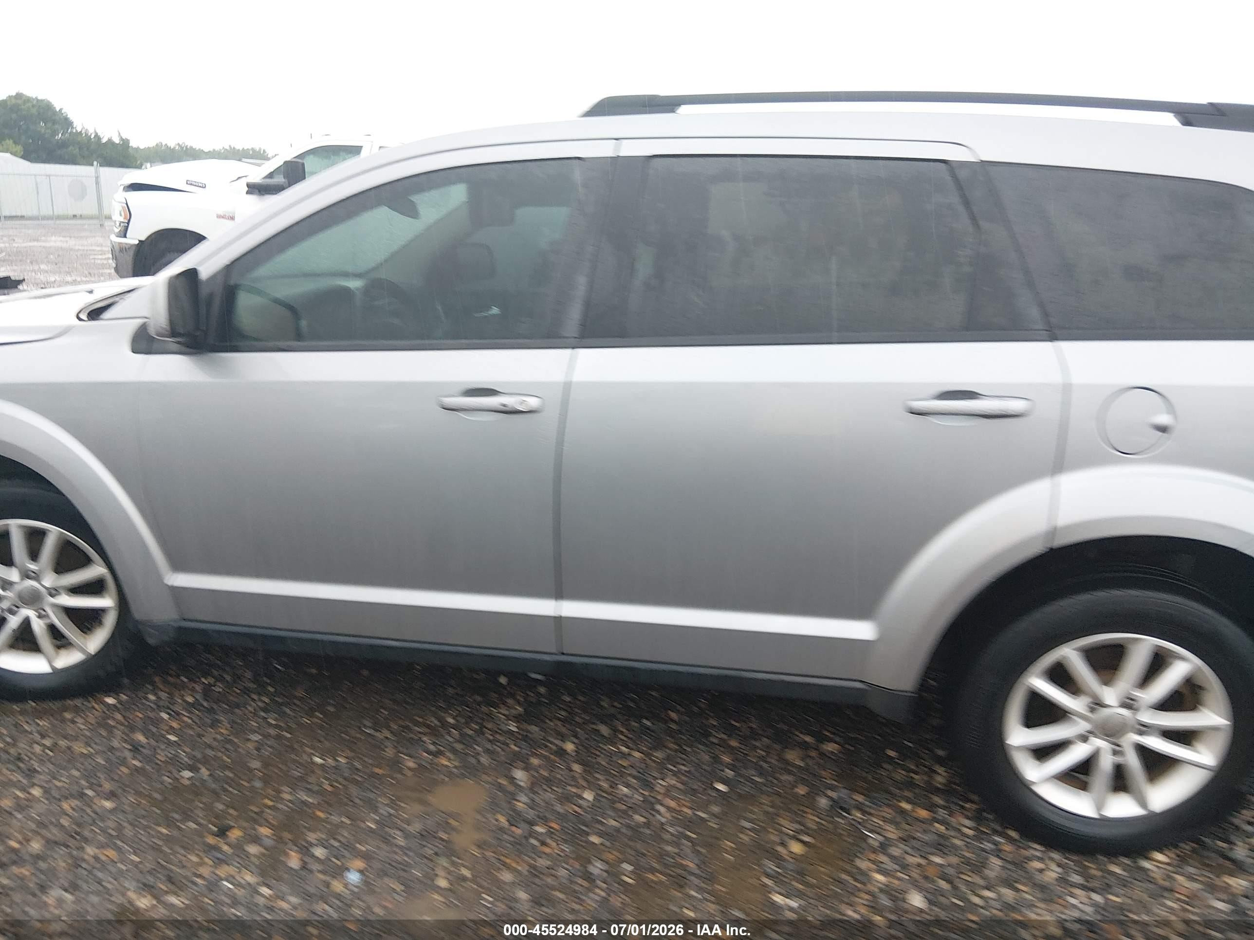 2015 Dodge Journey Sxt Silver vin: 3C4PDCBG1FT637070