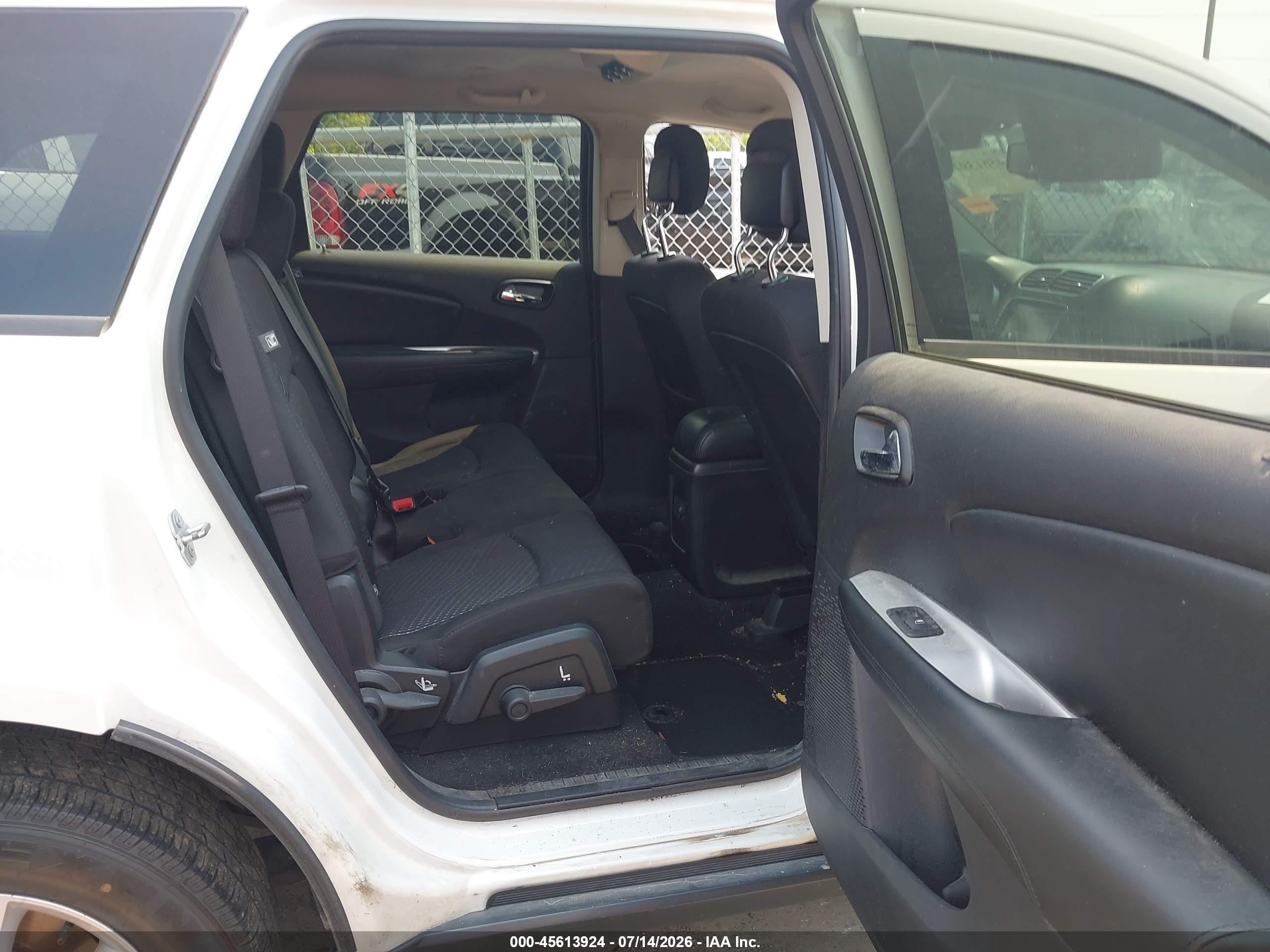 2015 Dodge Journey Sxt White vin: 3C4PDCBG1FT699956