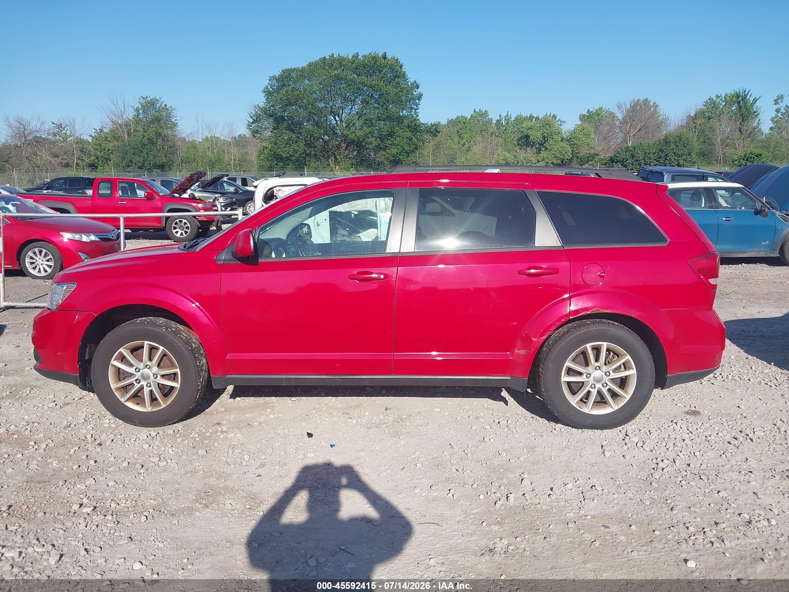 2015 Dodge Journey Sxt Red vin: 3C4PDCBG1FT733913