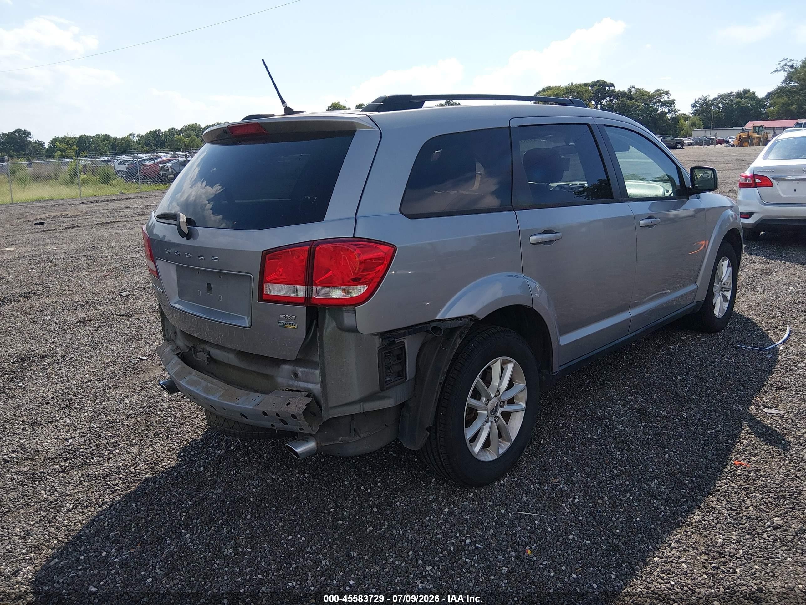 2015 Dodge Journey Sxt Silver vin: 3C4PDCBG1FT743180