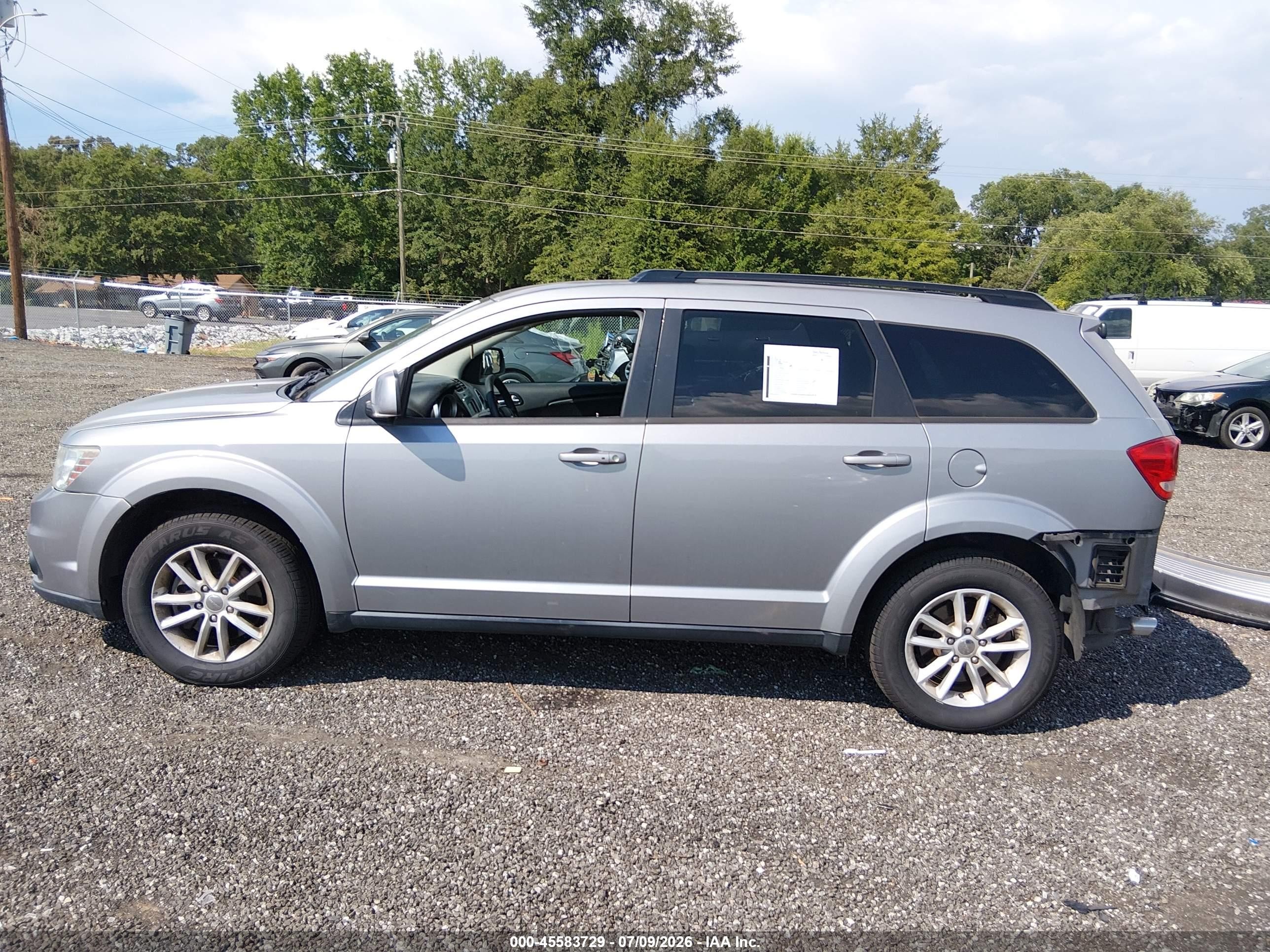 2015 Dodge Journey Sxt Silver vin: 3C4PDCBG1FT743180