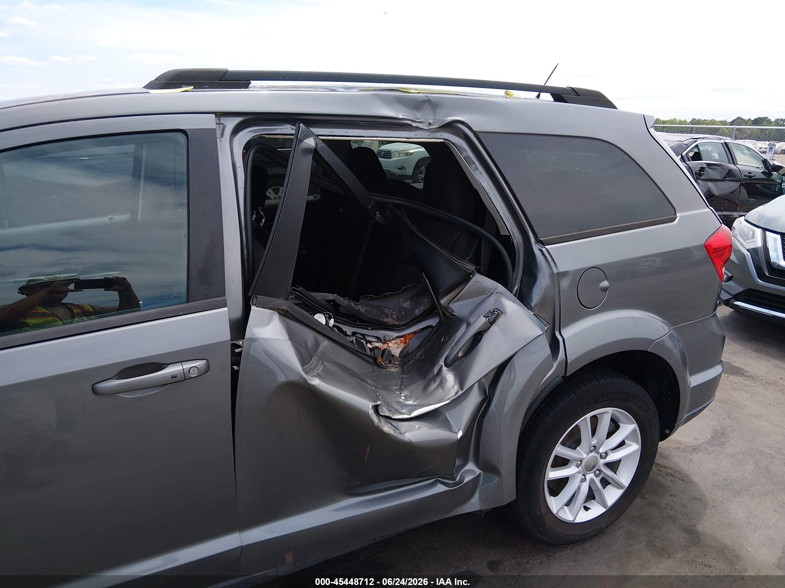 2013 Dodge Journey Sxt Gray vin: 3C4PDCBG2DT526976