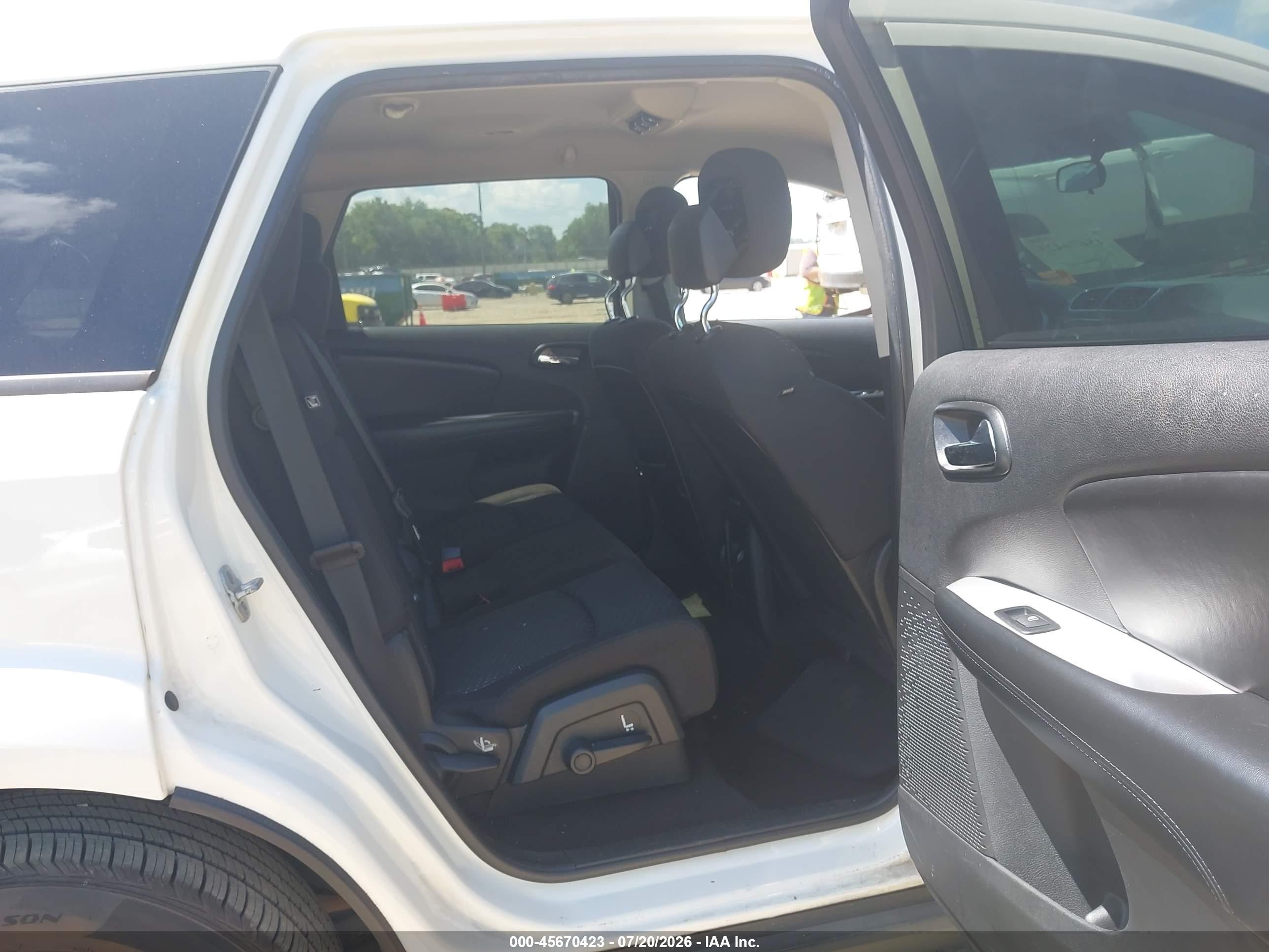 2014 Dodge Journey Sxt White vin: 3C4PDCBG2ET127759