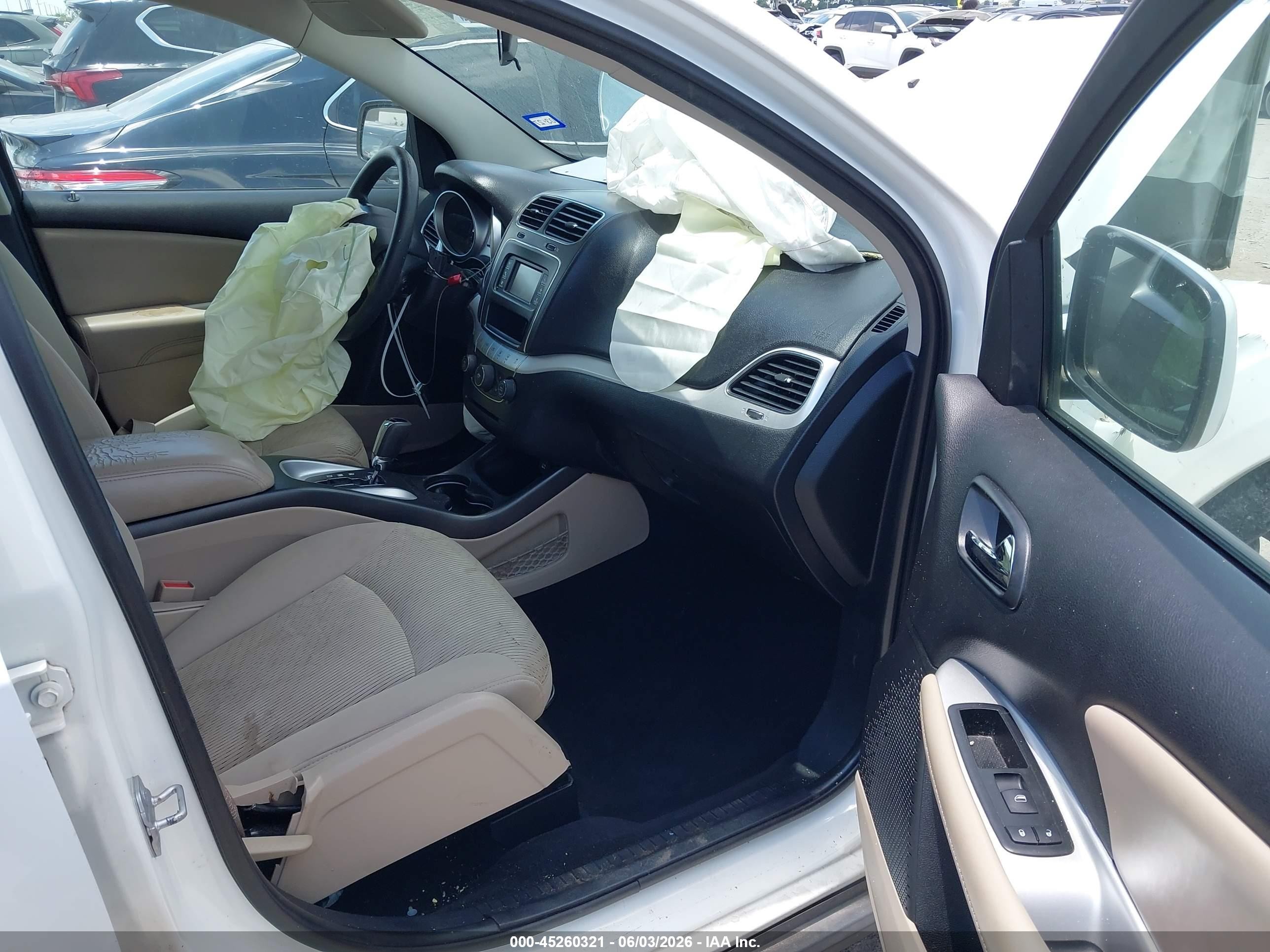 2014 Dodge Journey Sxt White vin: 3C4PDCBG2ET192353