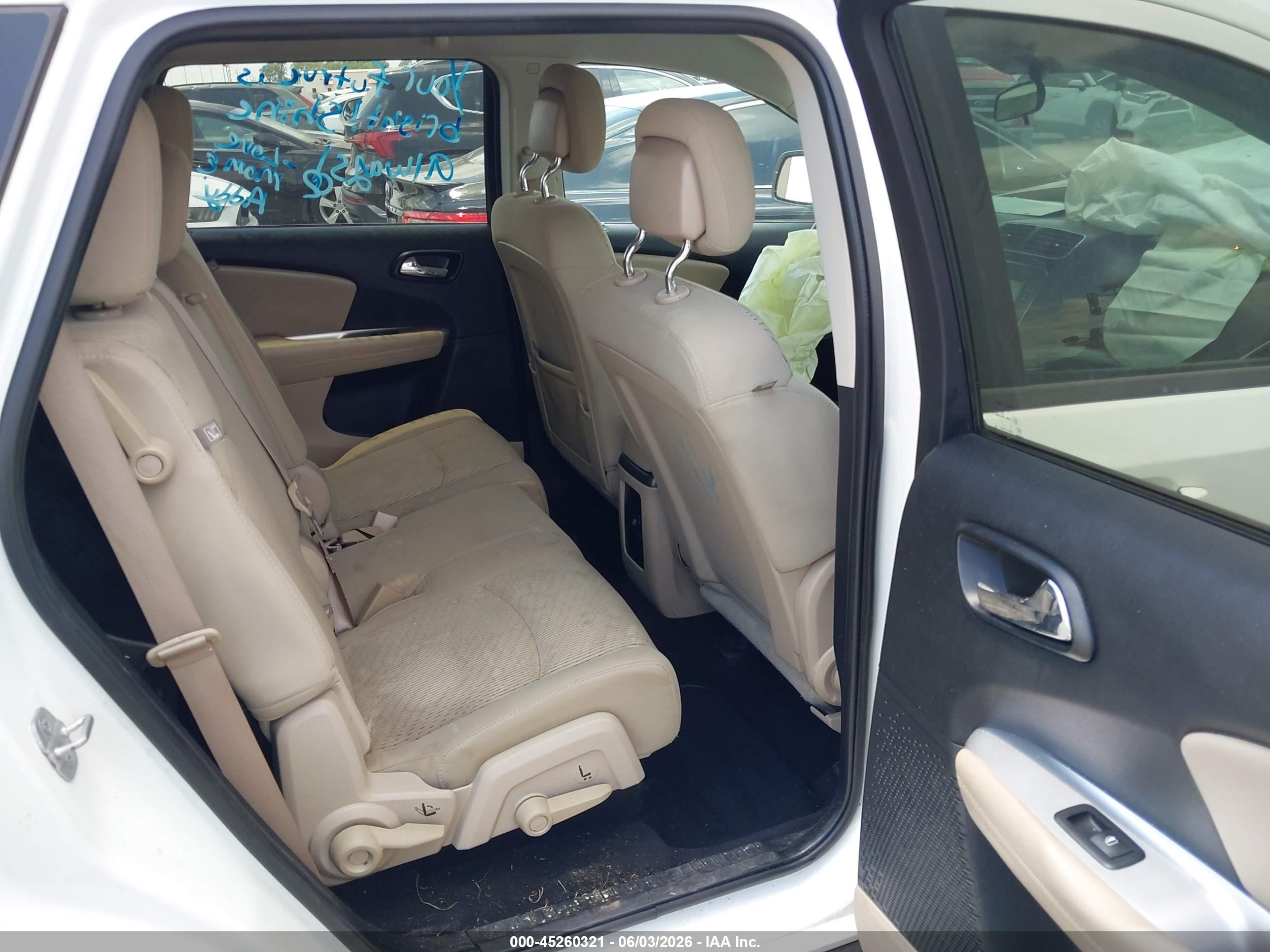 2014 Dodge Journey Sxt White vin: 3C4PDCBG2ET192353