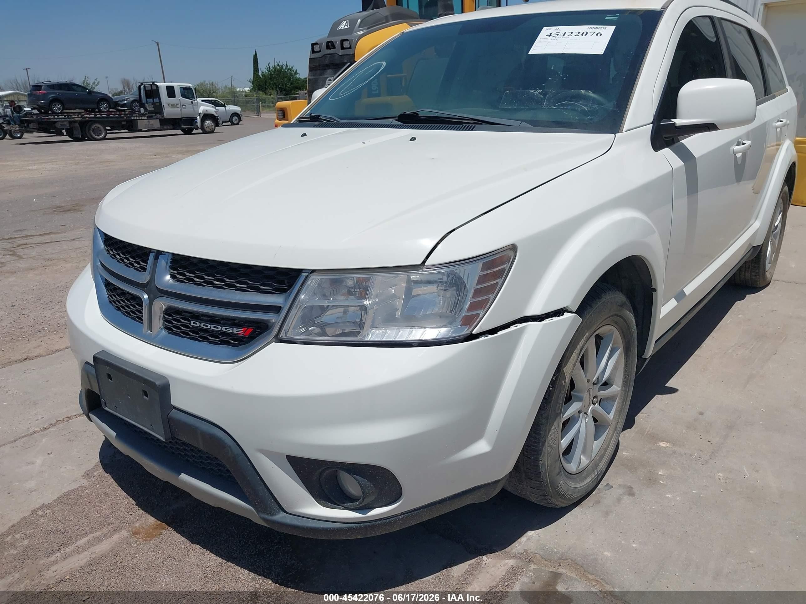 2015 Dodge Journey Sxt White vin: 3C4PDCBG2FT524678