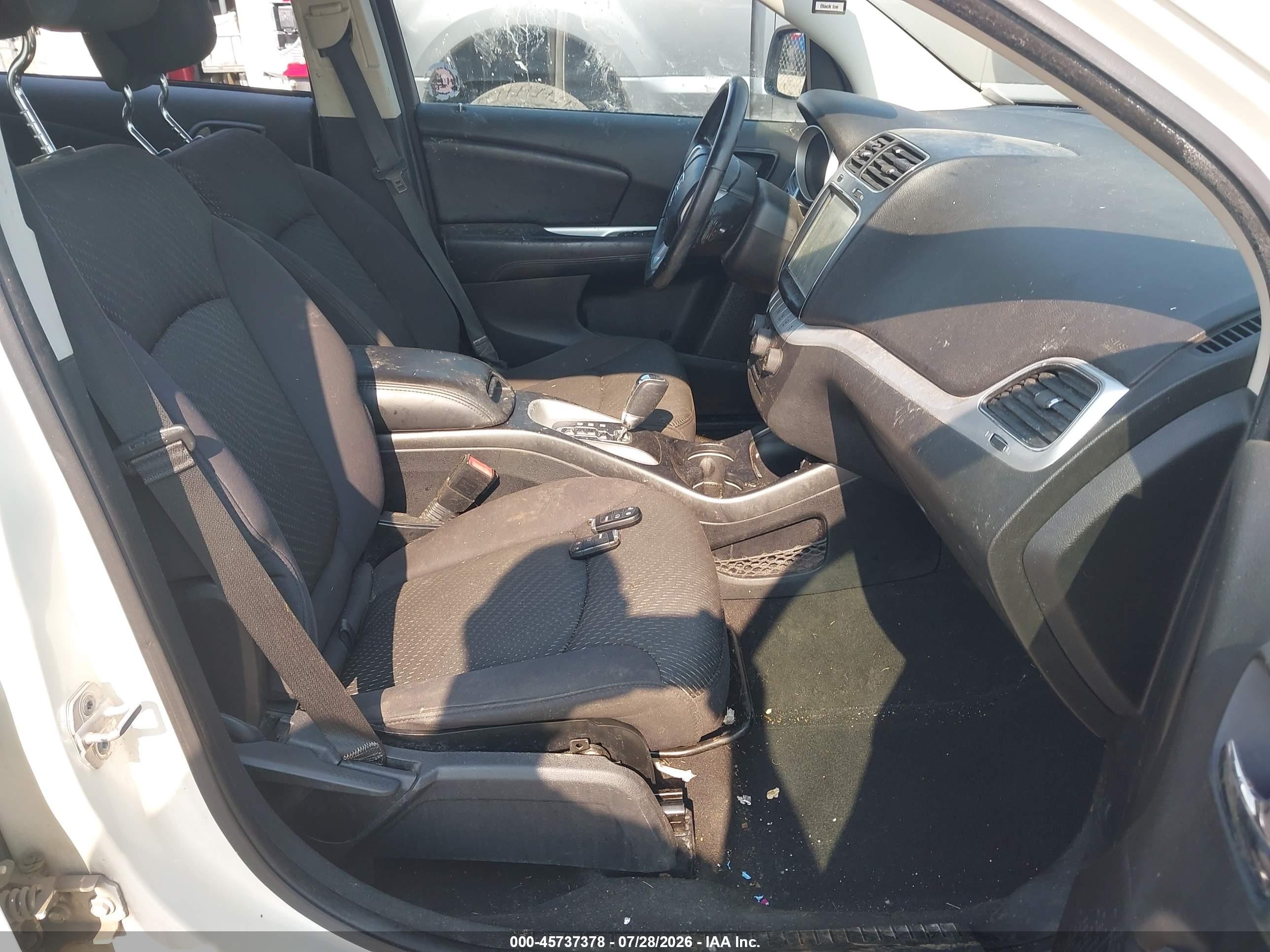 2012 Dodge Journey Sxt White vin: 3C4PDCBG3CT256669