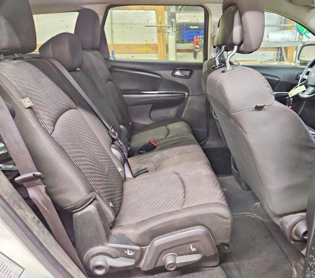 2015 Dodge Journey Sxt White vin: 3C4PDCBG3FT599308