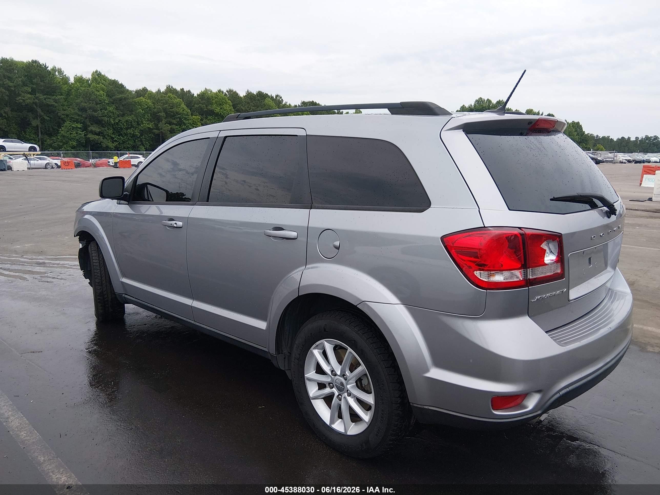 2015 Dodge Journey Sxt Silver vin: 3C4PDCBG3FT678591