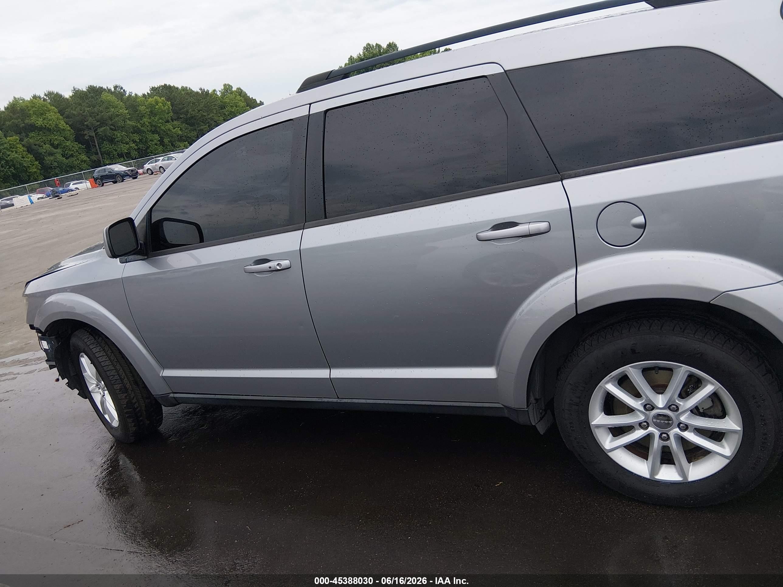 2015 Dodge Journey Sxt Silver vin: 3C4PDCBG3FT678591