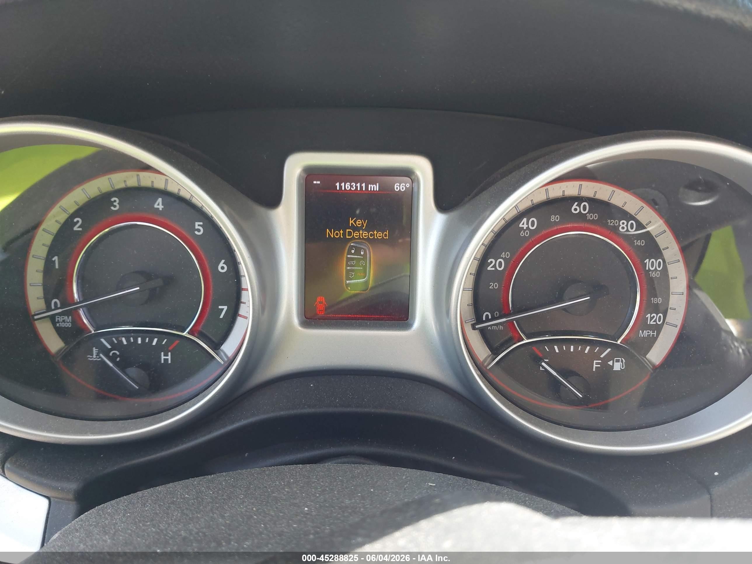 2012 Dodge Journey Sxt White vin: 3C4PDCBG4CT271262