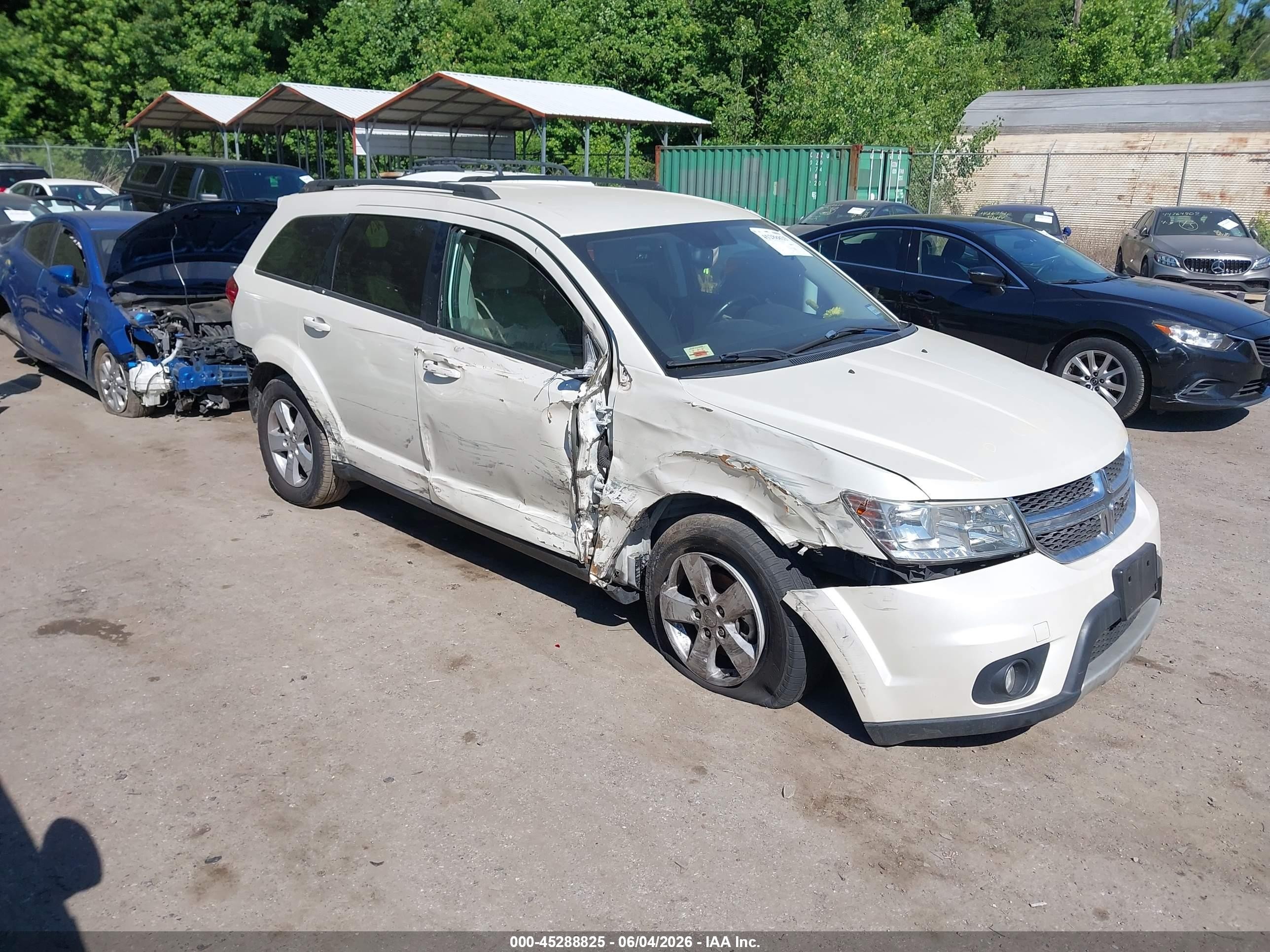 2012 Dodge Journey Sxt White vin: 3C4PDCBG4CT271262