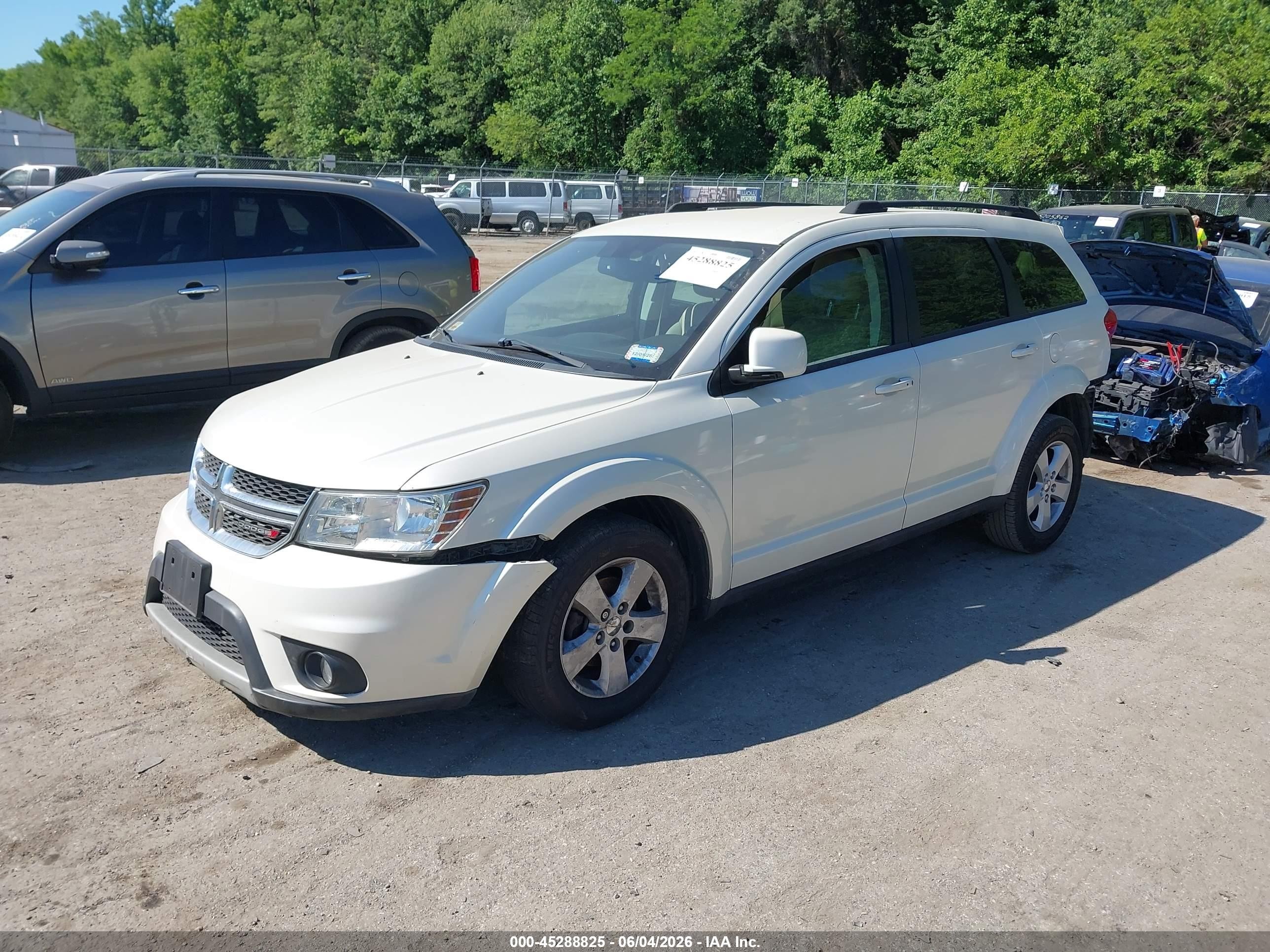 2012 Dodge Journey Sxt White vin: 3C4PDCBG4CT271262