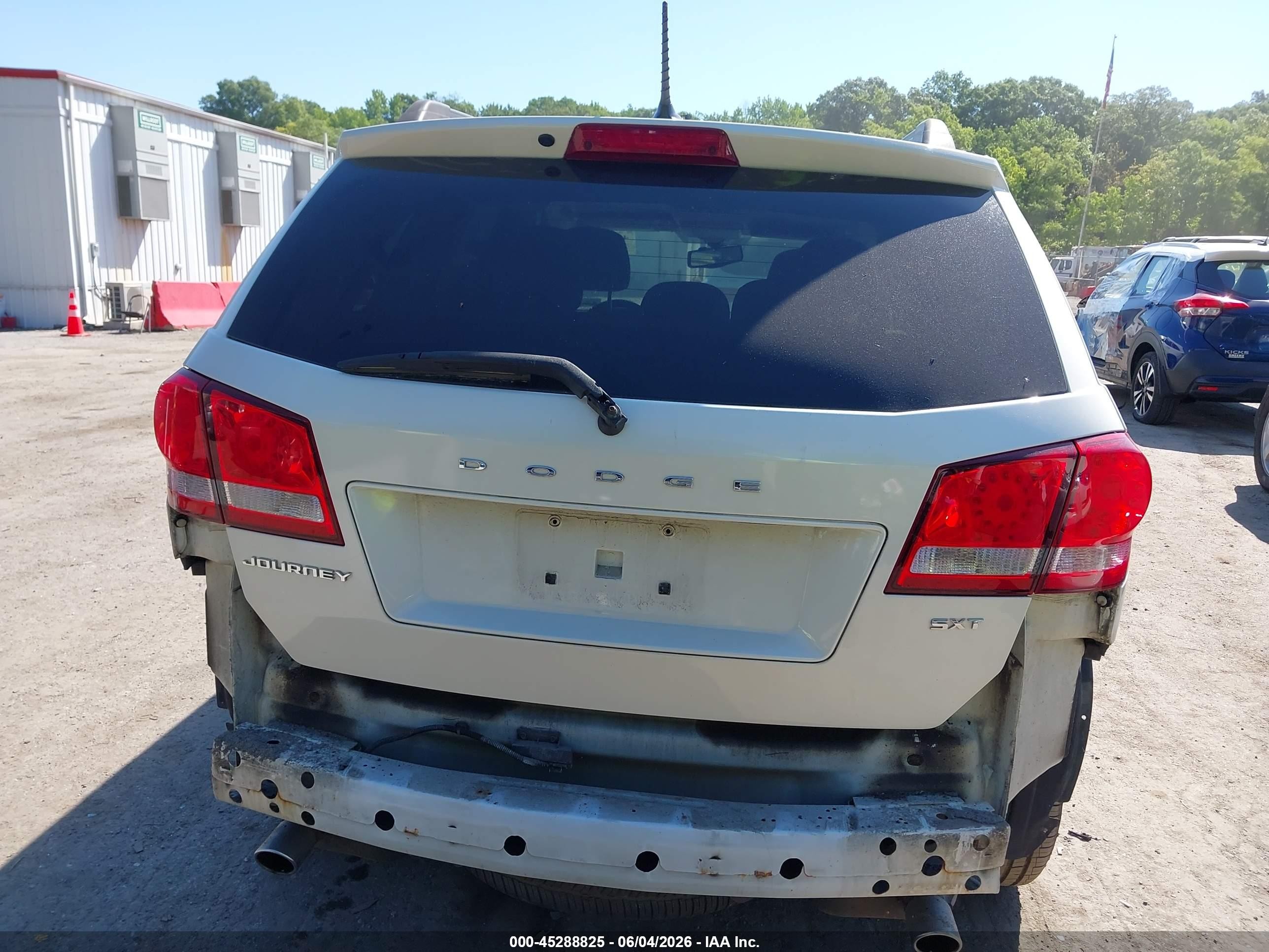 2012 Dodge Journey Sxt White vin: 3C4PDCBG4CT271262