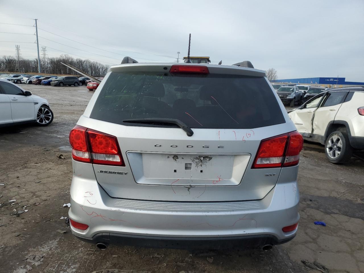 2013 Dodge Journey Sxt Silver vin: 3C4PDCBG4DT710347