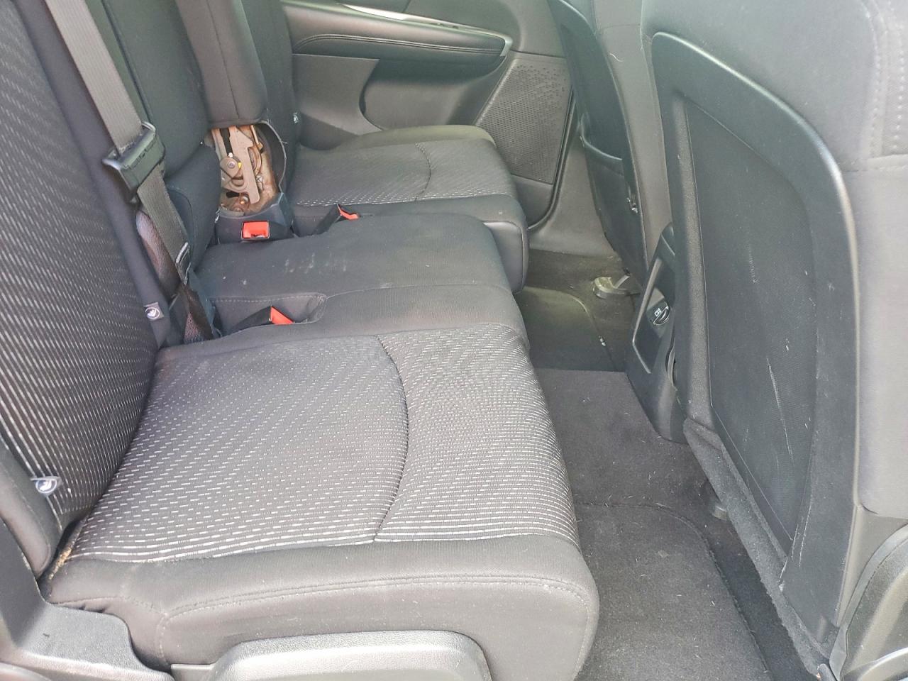 2014 Dodge Journey Sxt Silver vin: 3C4PDCBG4ET192001