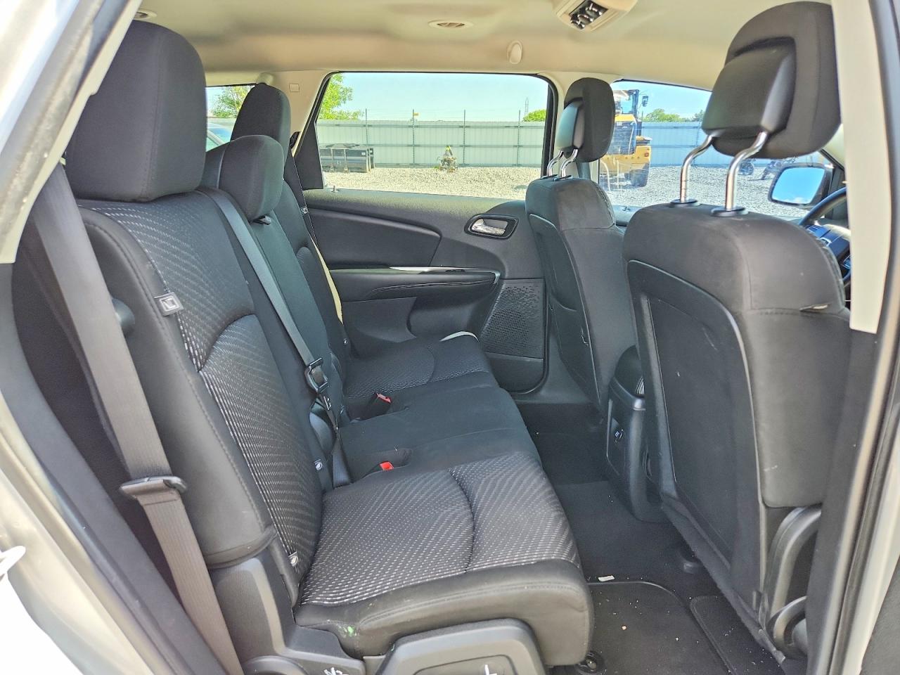 2014 Dodge Journey Sxt Серебряный vin: 3C4PDCBG4ET192211