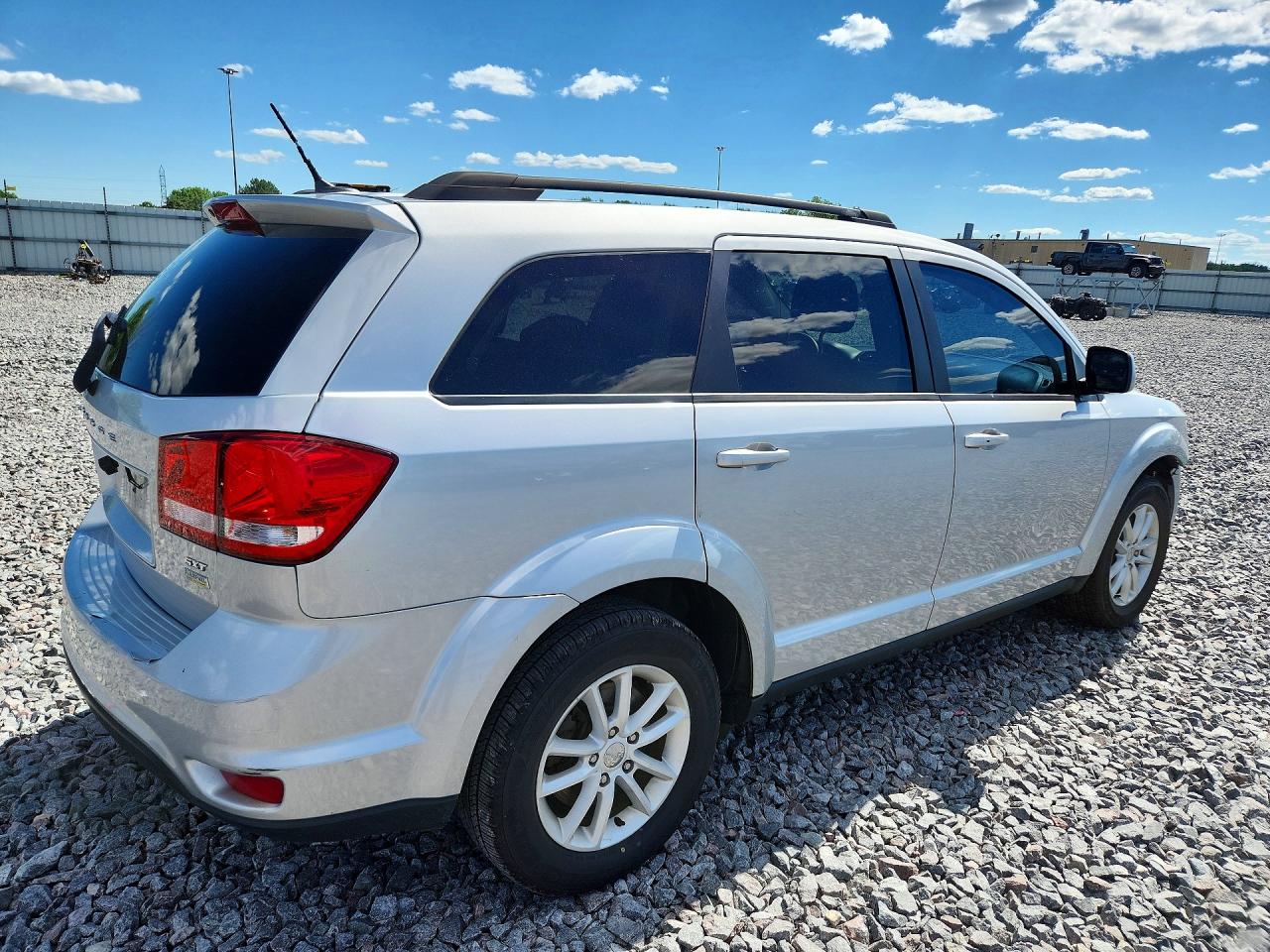 2014 Dodge Journey Sxt Серебряный vin: 3C4PDCBG4ET192211