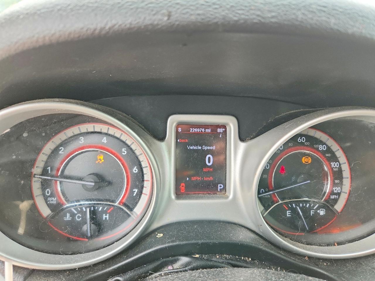 2012 Dodge Journey Sxt Orange vin: 3C4PDCBG5CT395833