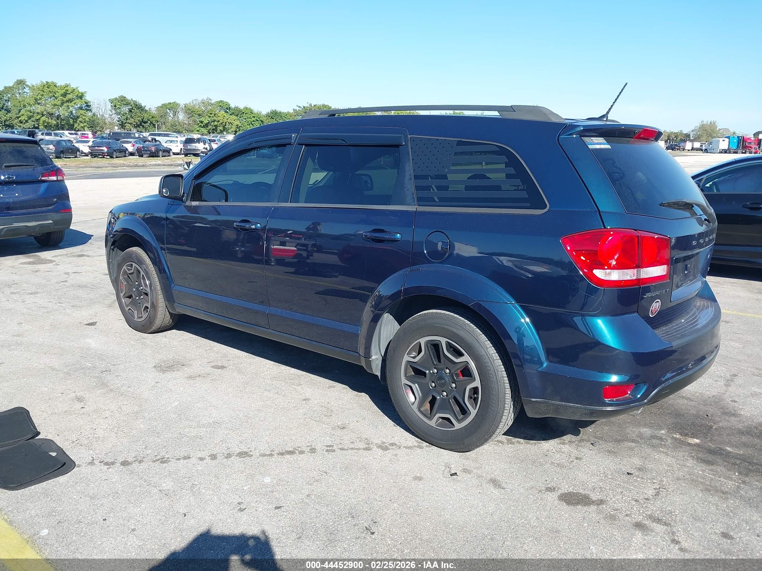 2013 Dodge Journey Sxt Green vin: 3C4PDCBG5DT571006