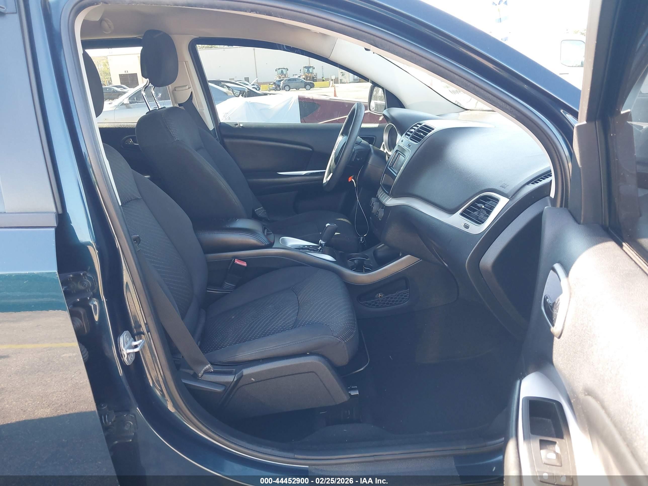 2013 Dodge Journey Sxt Green vin: 3C4PDCBG5DT571006