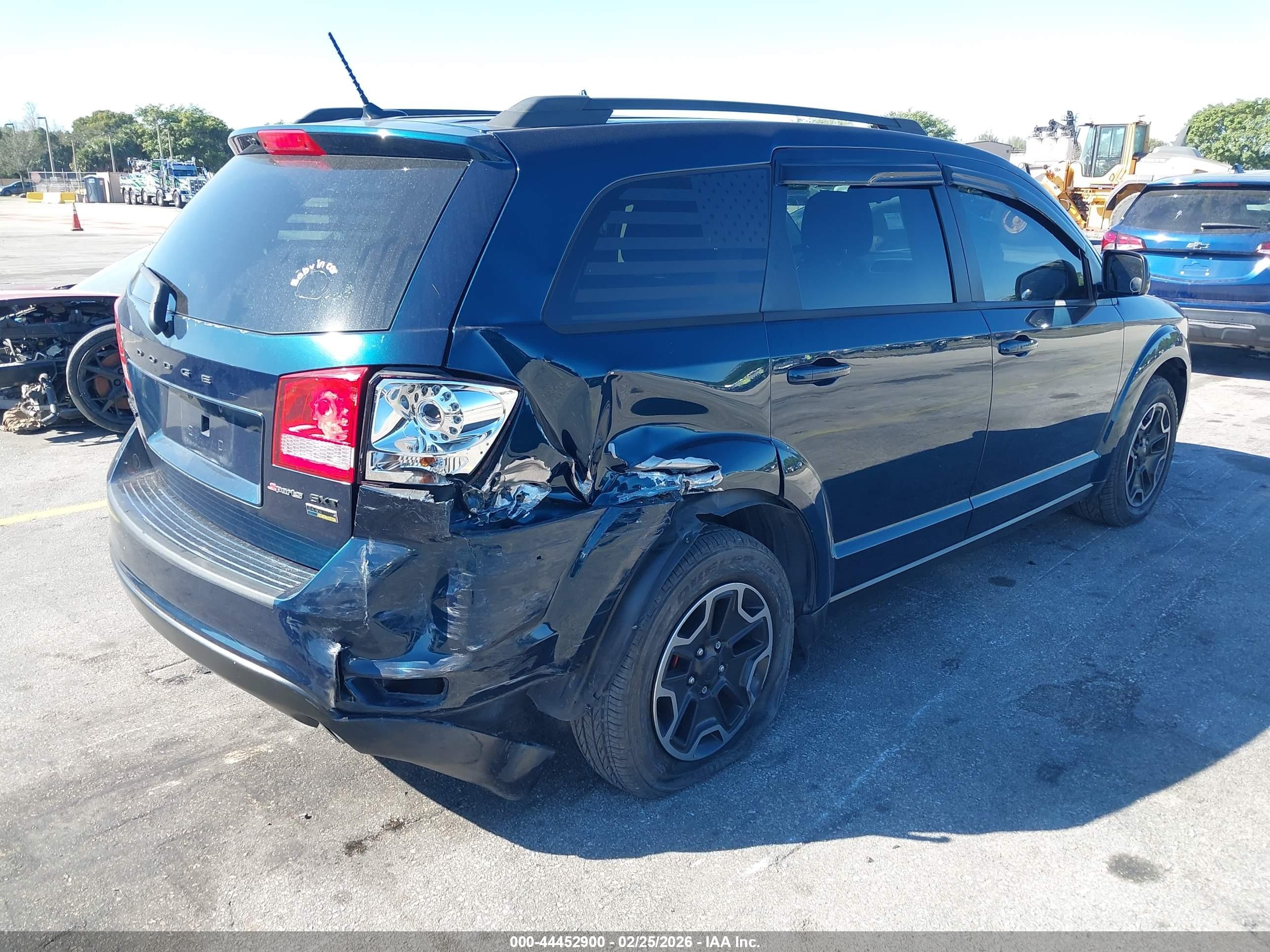 2013 Dodge Journey Sxt Green vin: 3C4PDCBG5DT571006