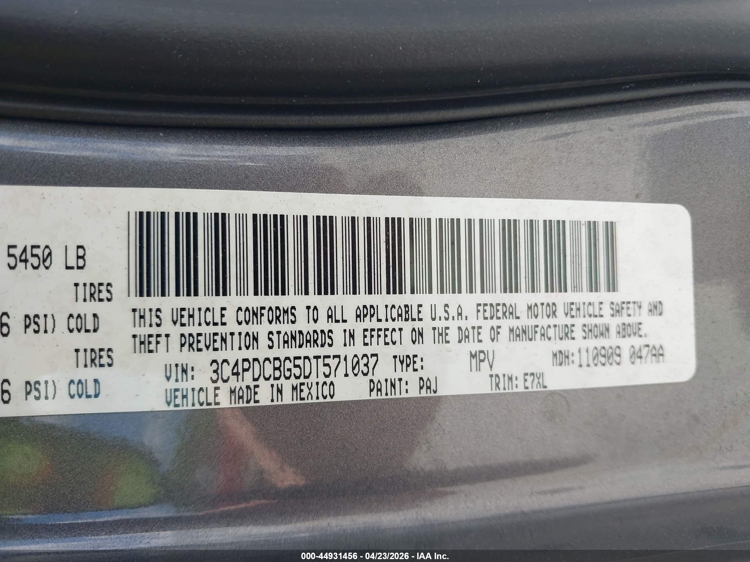 2013 Dodge Journey Sxt Silver vin: 3C4PDCBG5DT571037