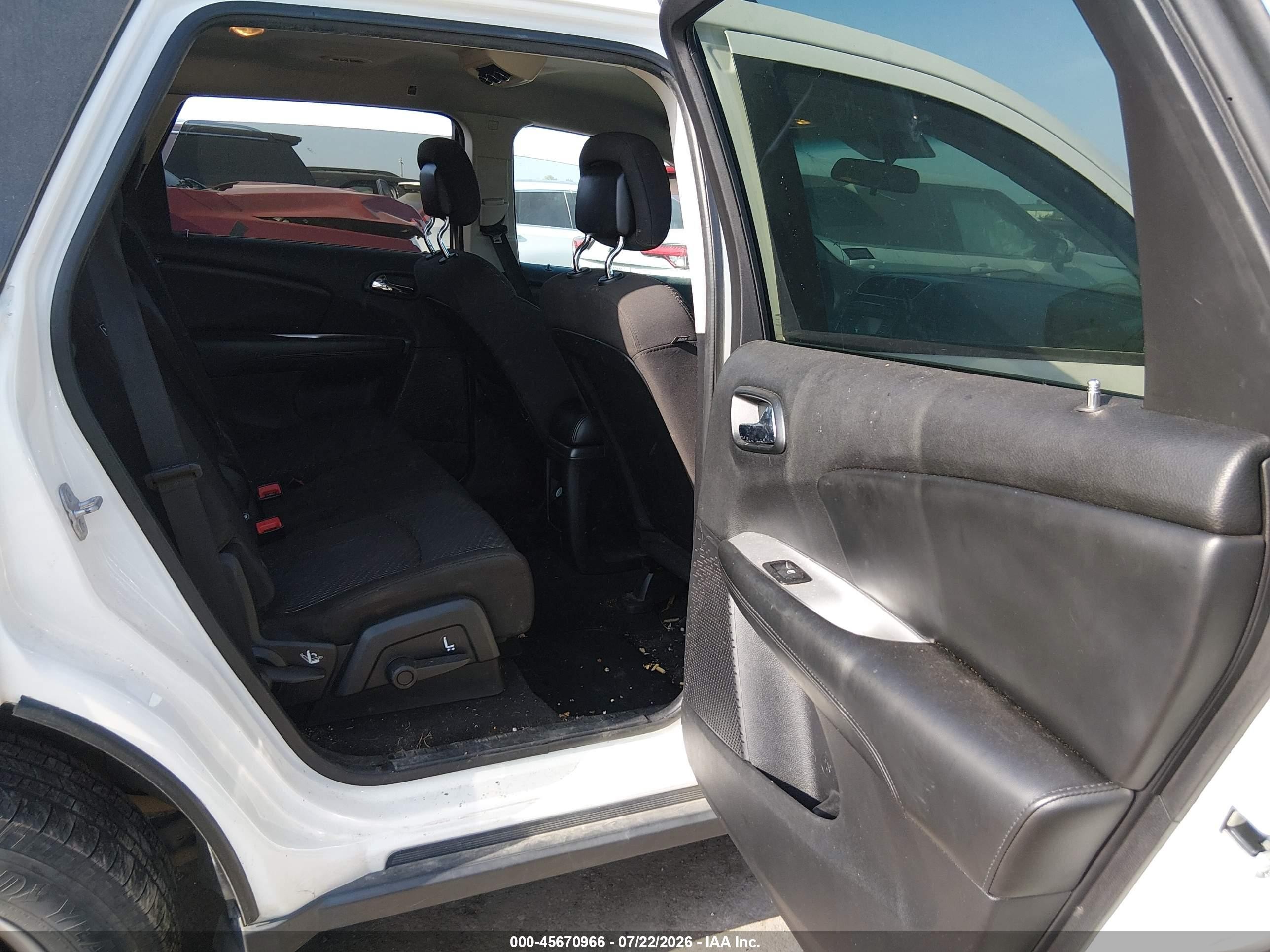 2014 Dodge Journey Sxt White vin: 3C4PDCBG5ET210909