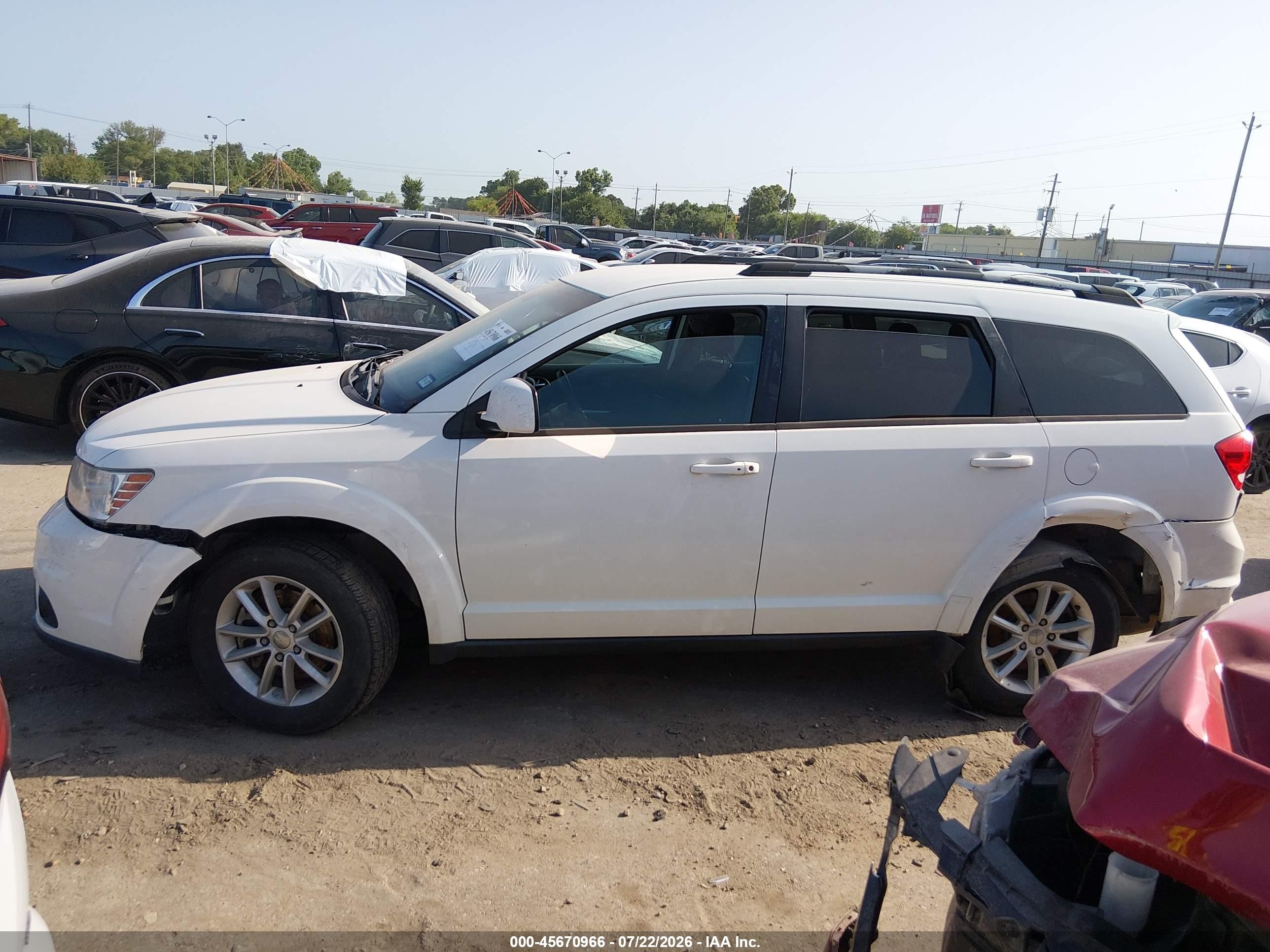 2014 Dodge Journey Sxt White vin: 3C4PDCBG5ET210909
