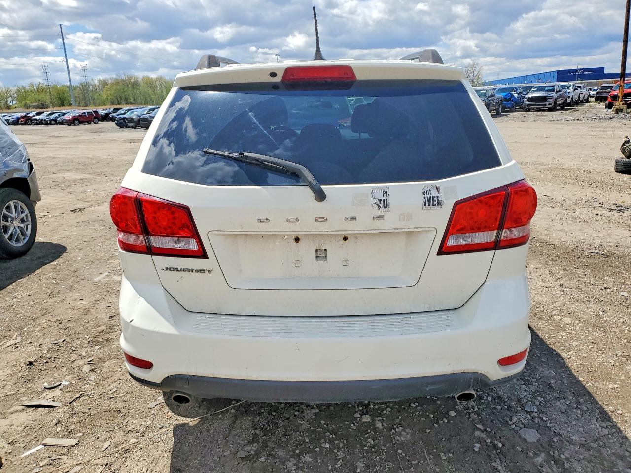 2012 Dodge Journey Sxt White vin: 3C4PDCBG6CT180316