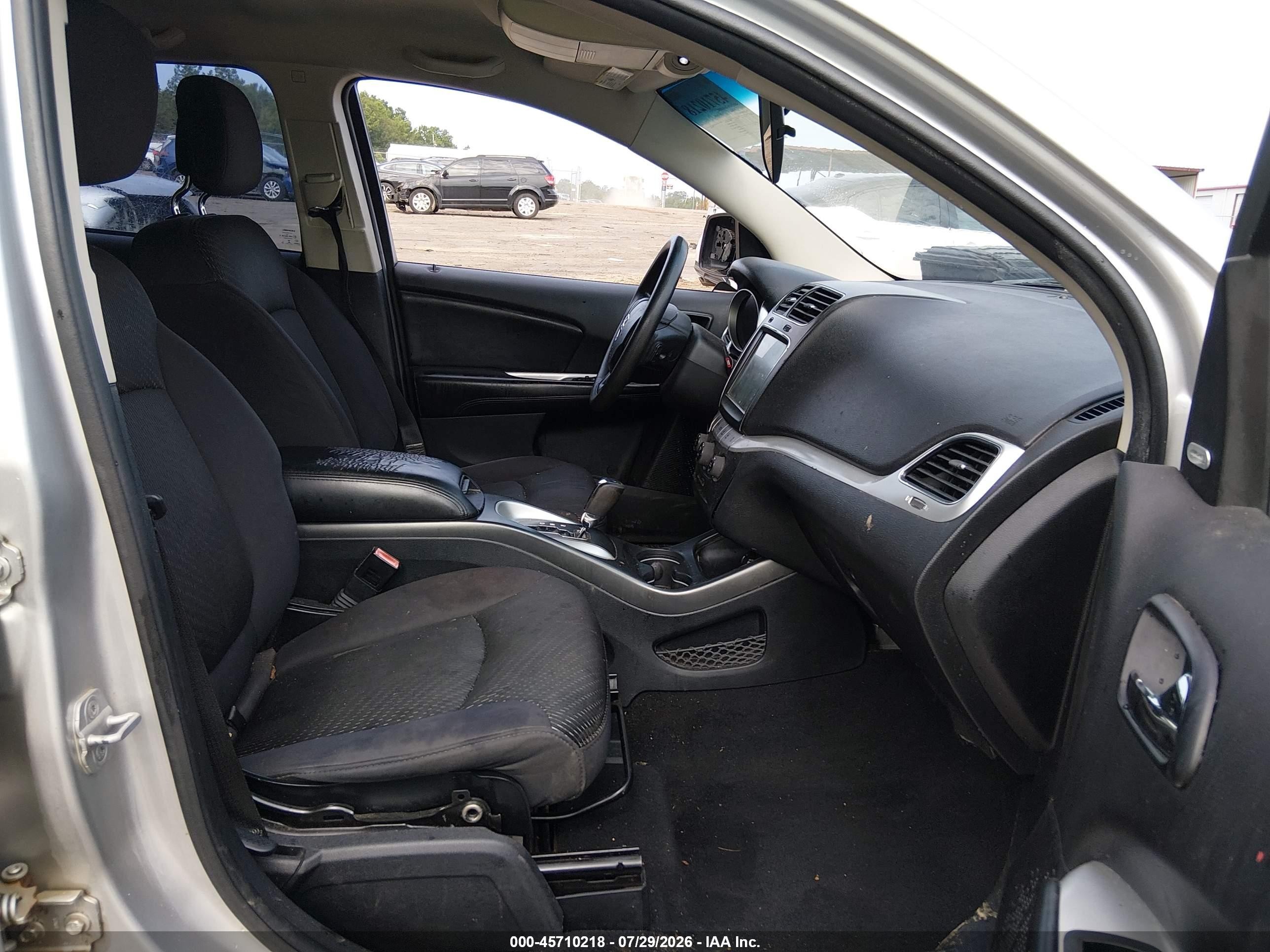 2012 Dodge Journey Sxt Silver vin: 3C4PDCBG6CT322471