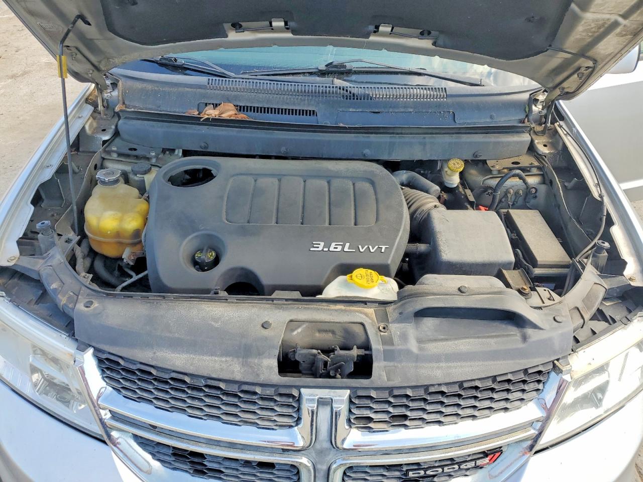 2012 Dodge Journey Sxt Silver vin: 3C4PDCBG6CT396215