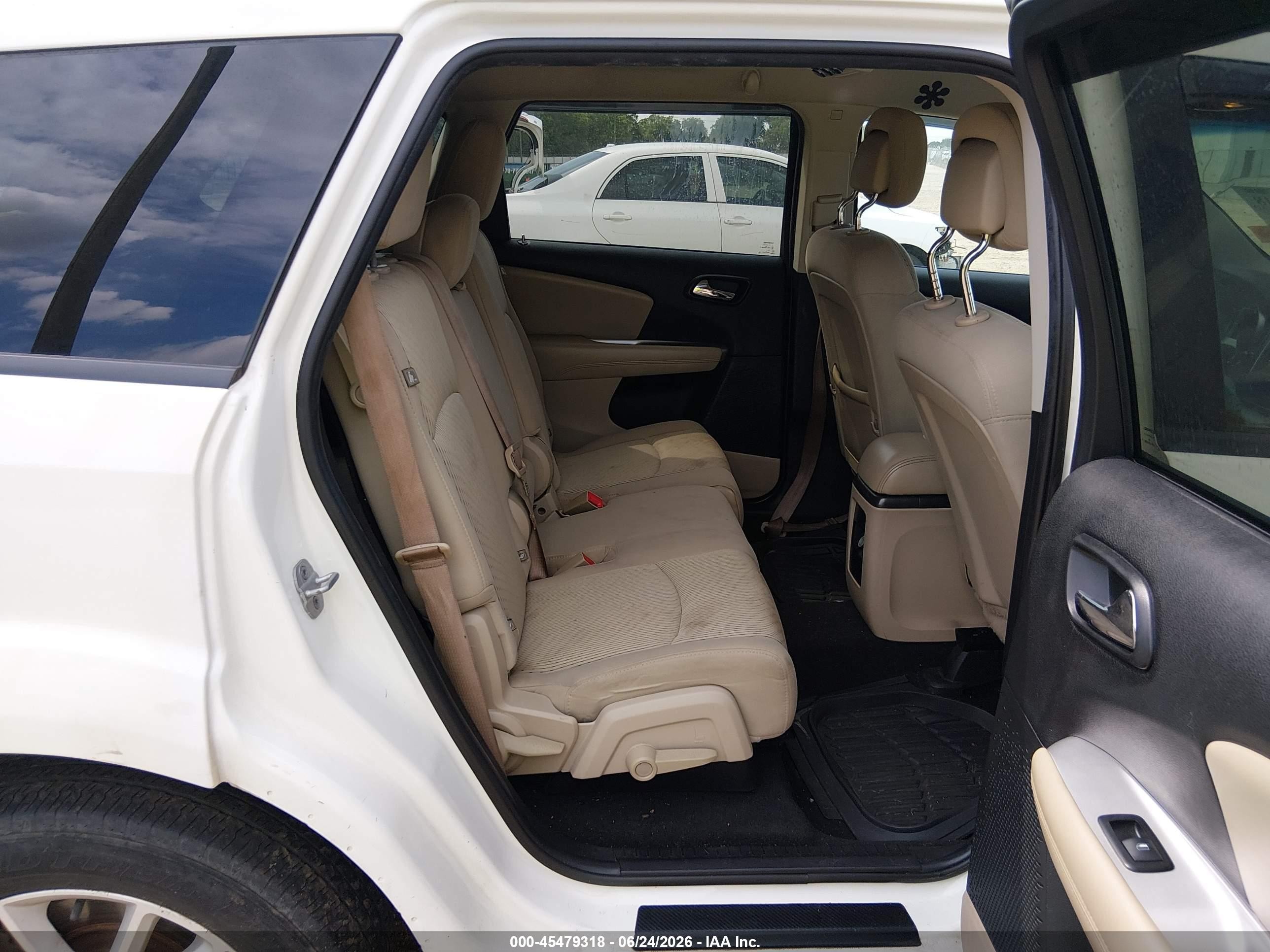 2013 Dodge Journey Sxt White vin: 3C4PDCBG6DT541318
