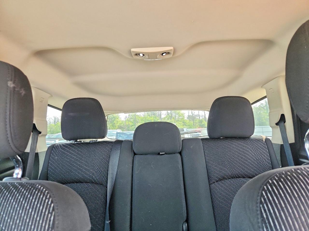 2013 Dodge Journey Sxt Silver vin: 3C4PDCBG6DT618205