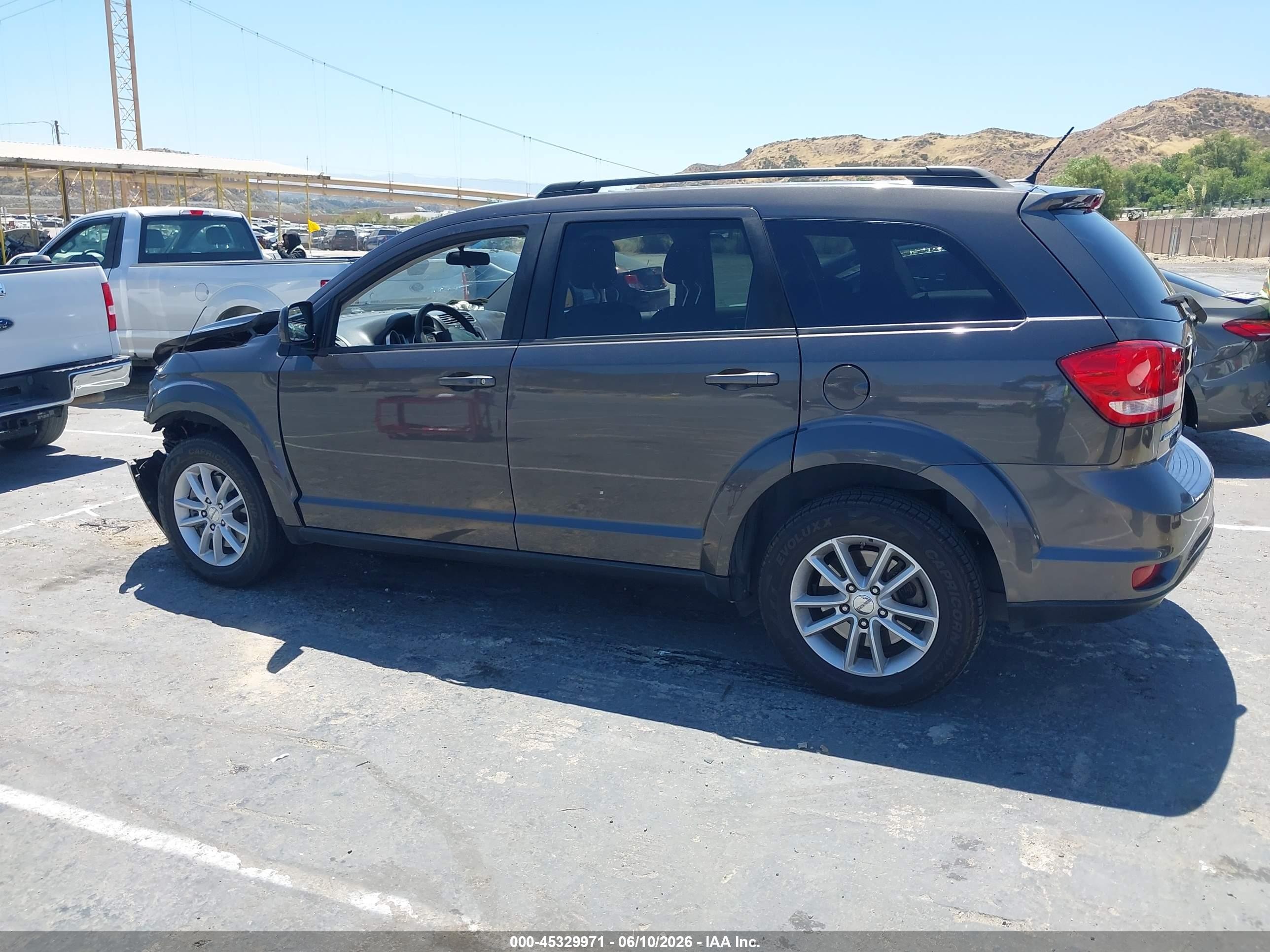 2015 Dodge Journey Sxt Gray vin: 3C4PDCBG6FT722826